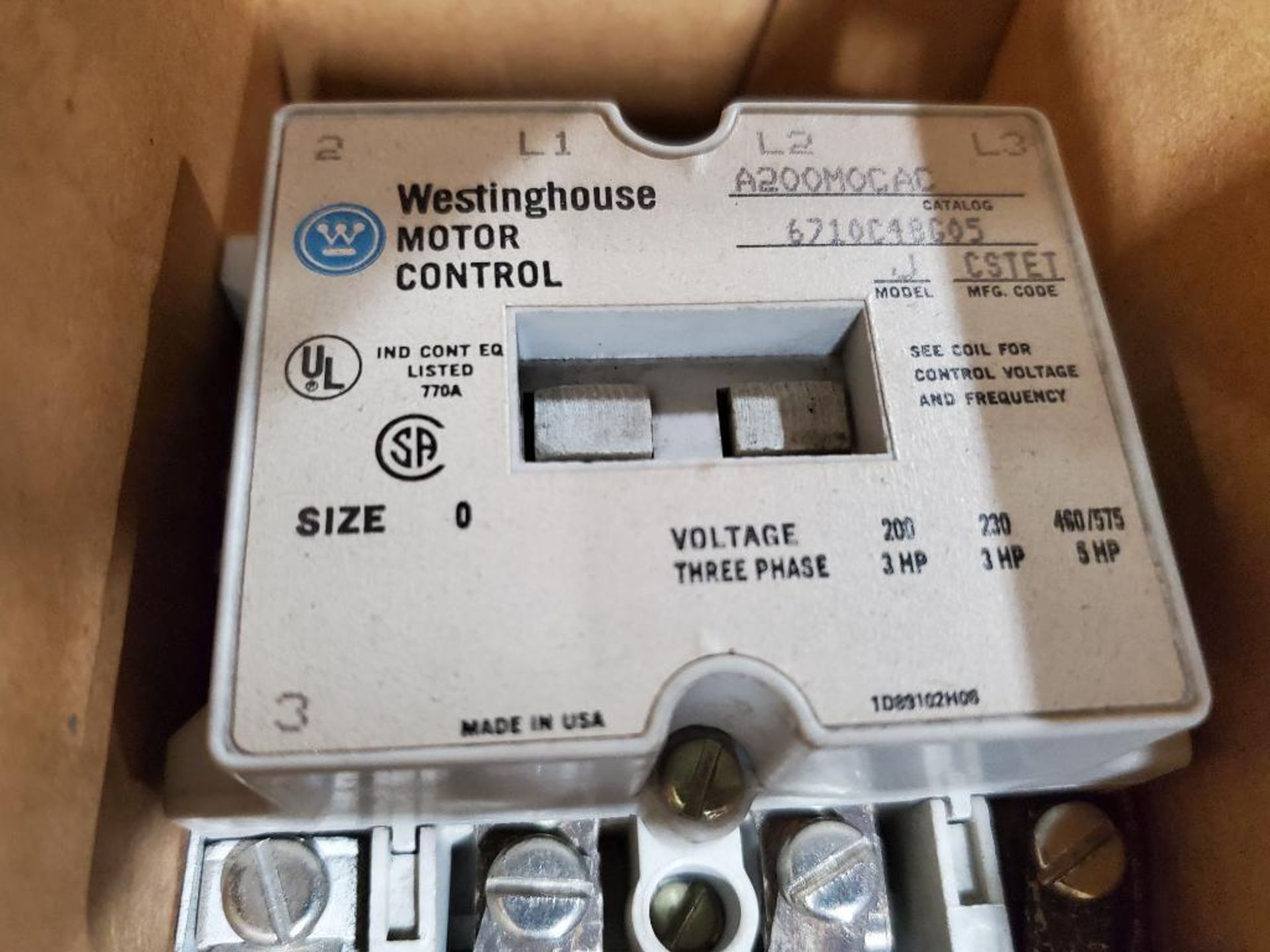 Assorted Square D, Eaton, and Honeywell electrical parts. - Image 7 of 9
