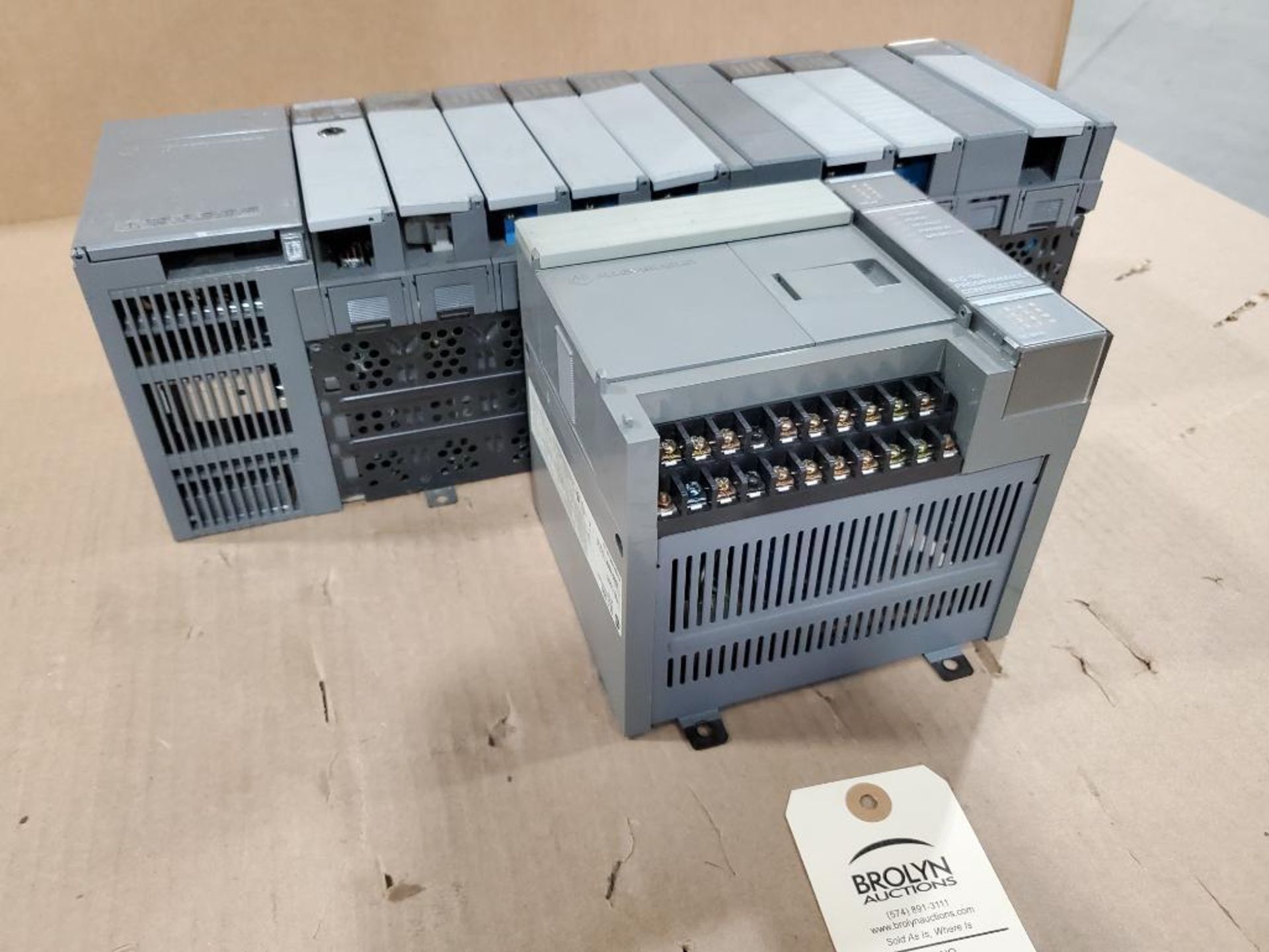 Allen Bradley SLC500 programmable controller and SLC500 PLC rack with 5/04 cpu. - Image 5 of 6