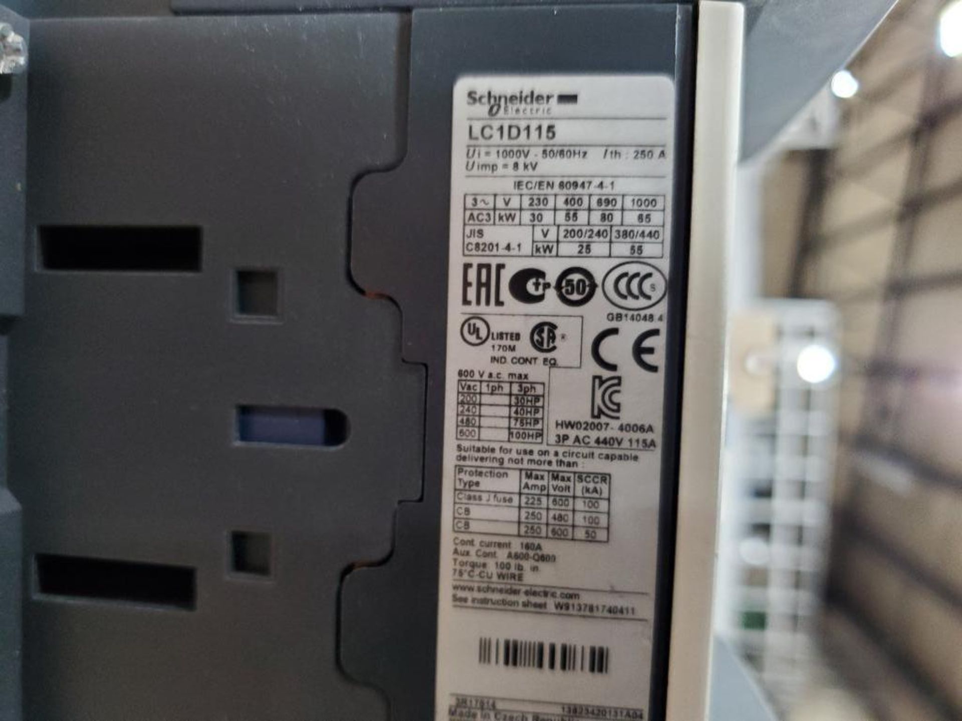 Schneider Electric contactor. Part number LC1D115. - Image 6 of 7