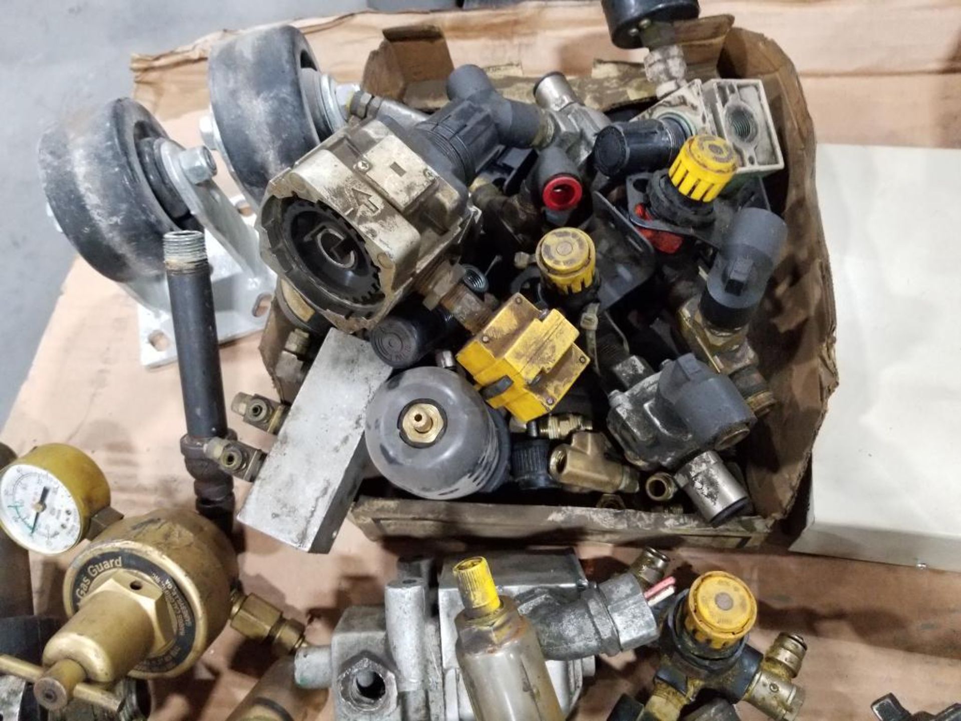 Pallet of assorted parts and electrical. - Image 16 of 20