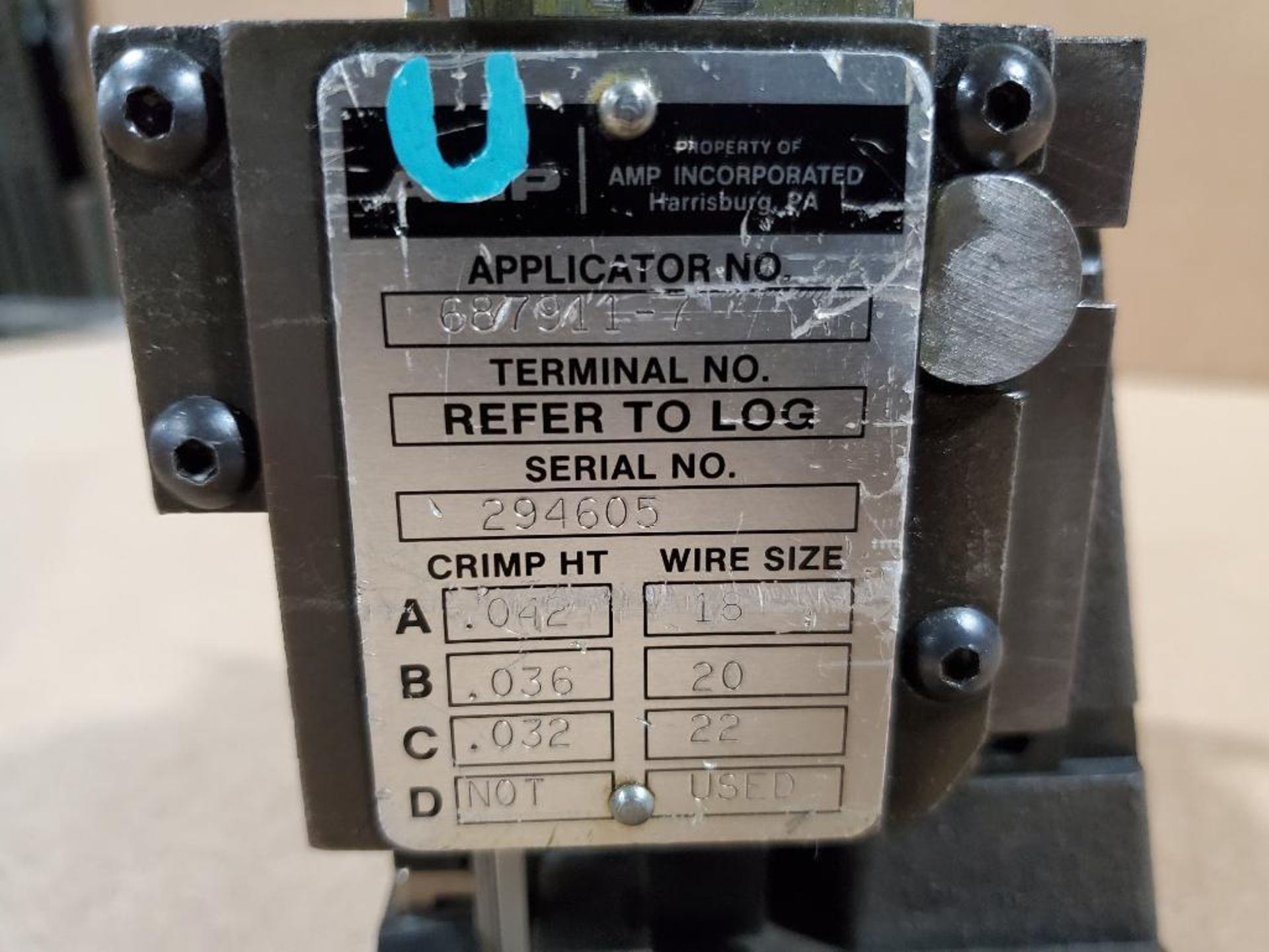 Amp wire terminal applicator. Number 68794-7. - Image 8 of 8