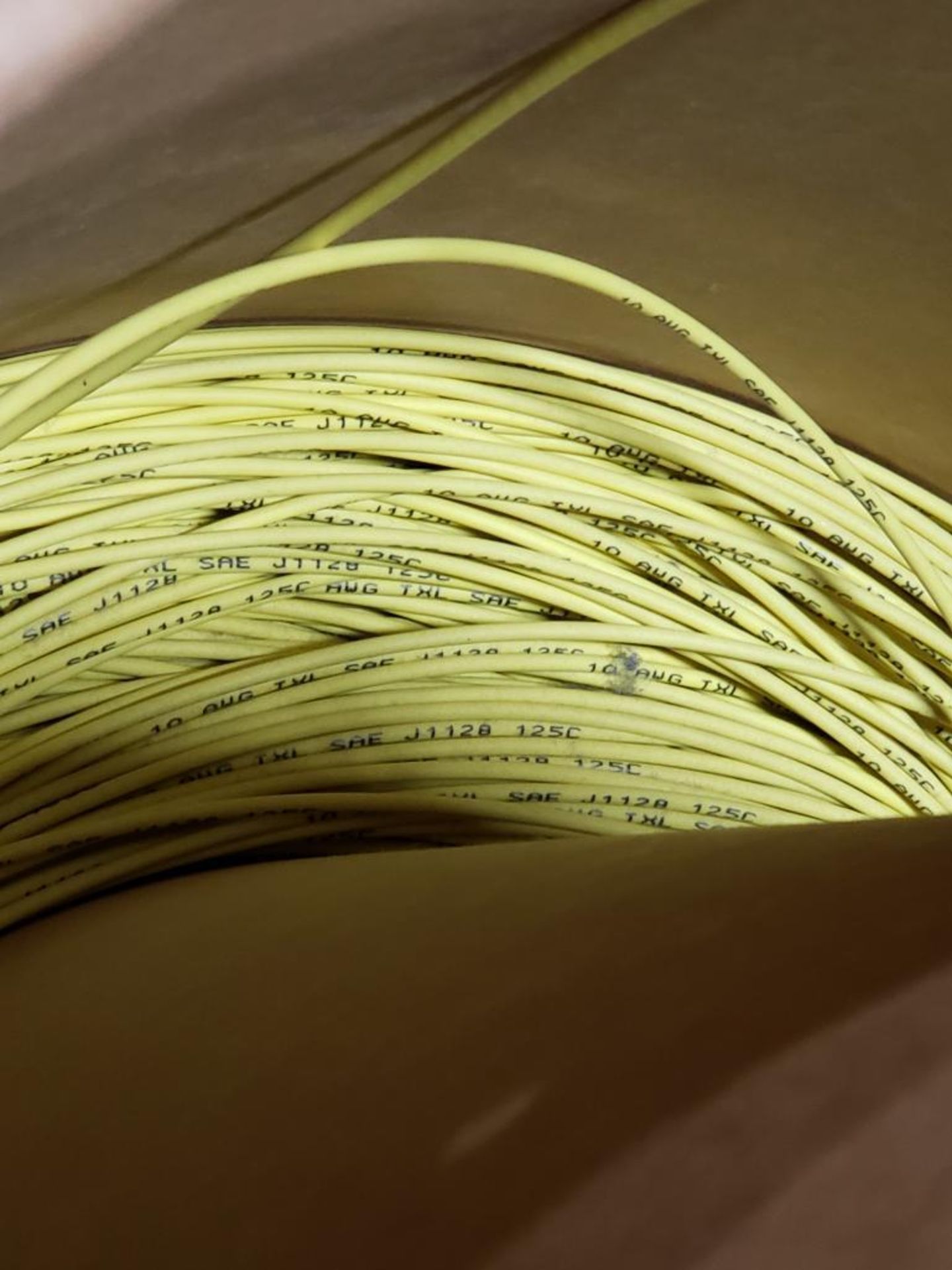 10 awg yellow print copper wire. Gross barrel weight, 193lbs. Partial barrel. - Image 2 of 6
