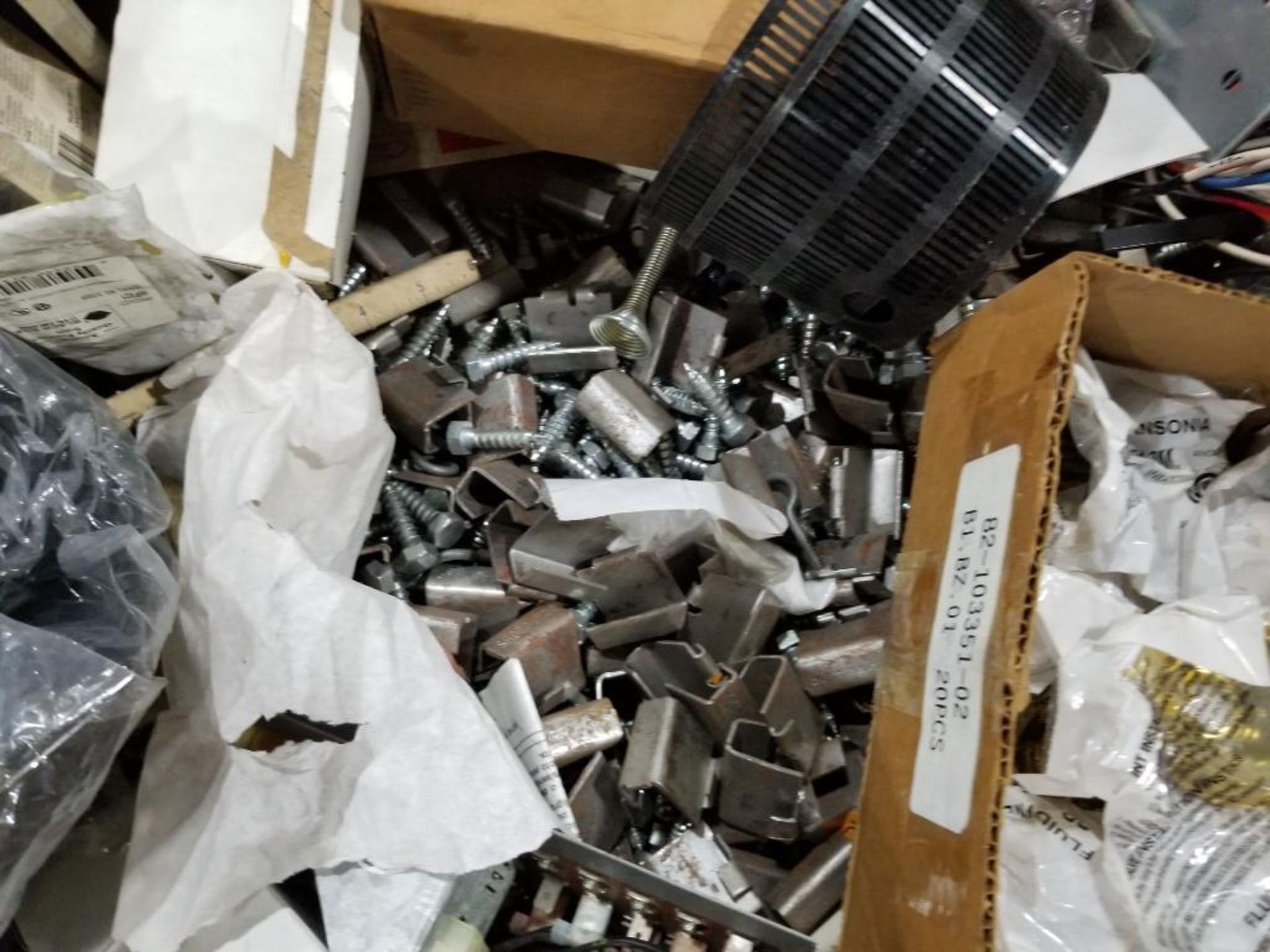 Pallet of assorted parts and hardware. - Image 12 of 13
