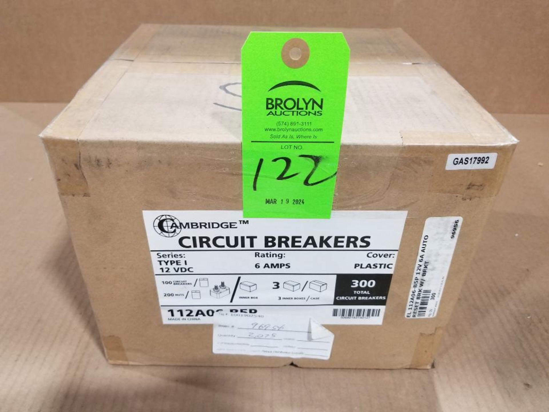 Qty 300 - Cambridge circuit breakers. Part number 112A06-B5P.