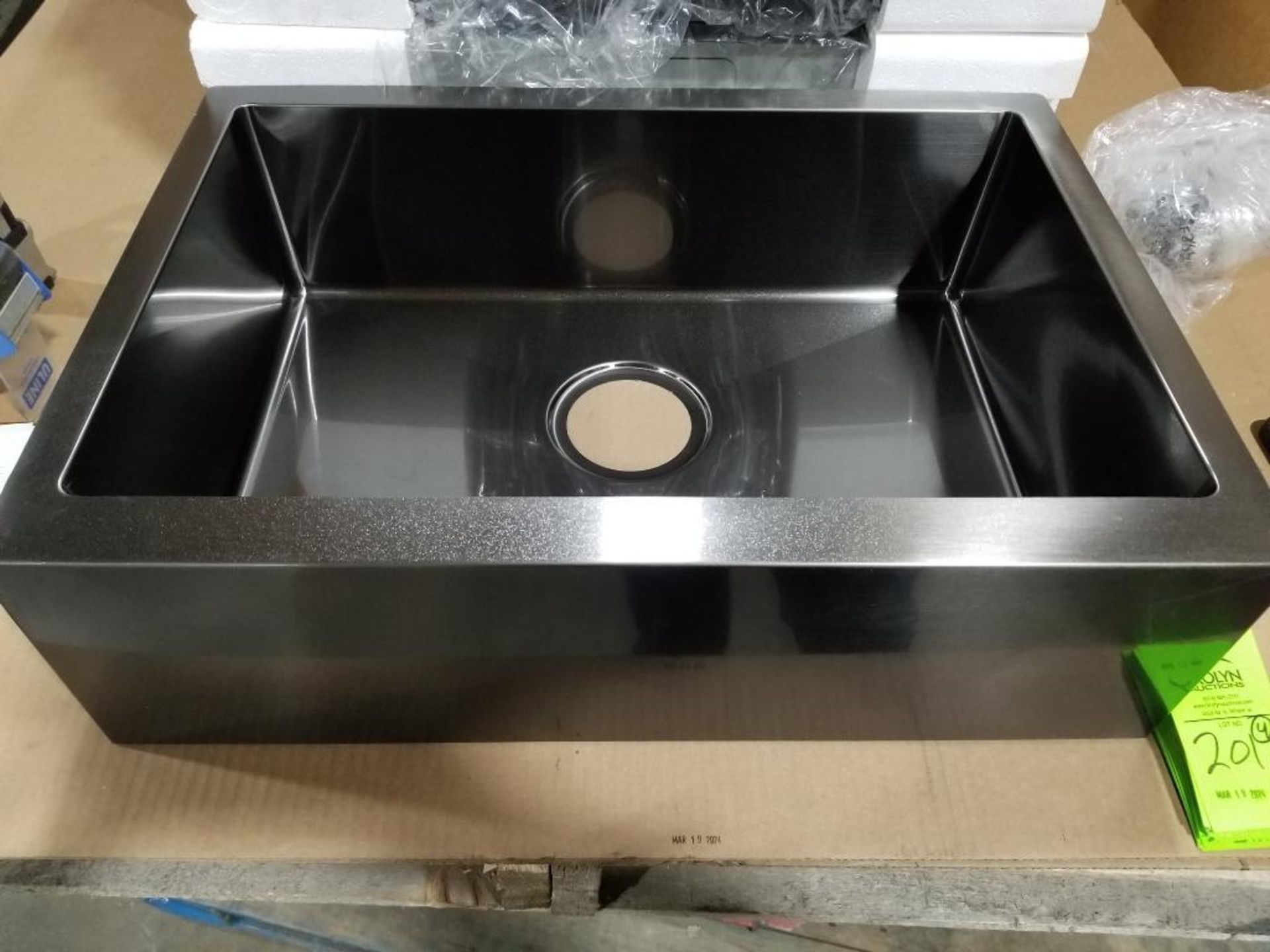 Qty 4 - Lippert black stainless steel apron style sink. 23in x 16in x 7in. - Image 2 of 4