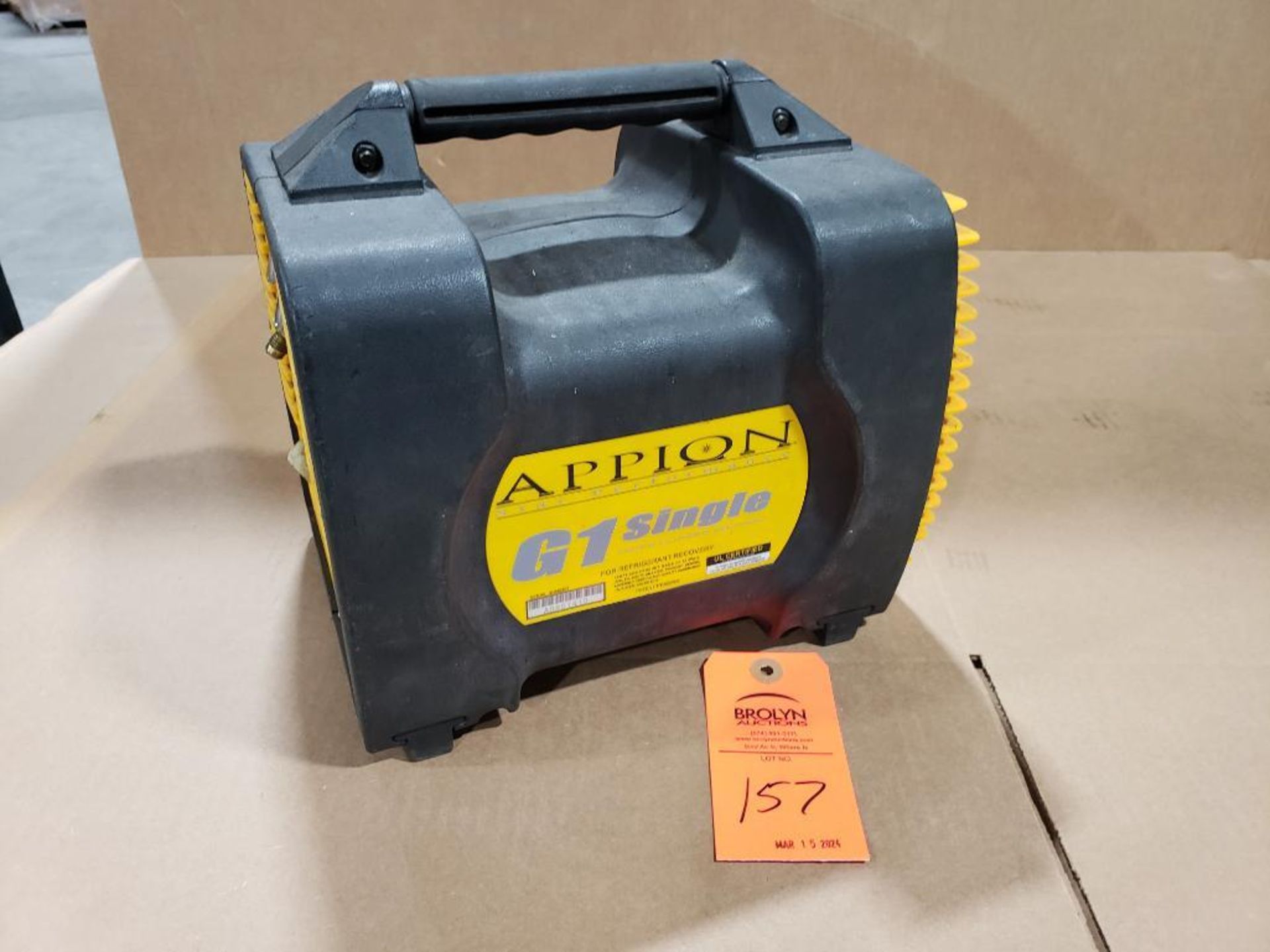 ** Cord cut. Parts repairable** Appion G1 Single refrigerator recovery machine. .