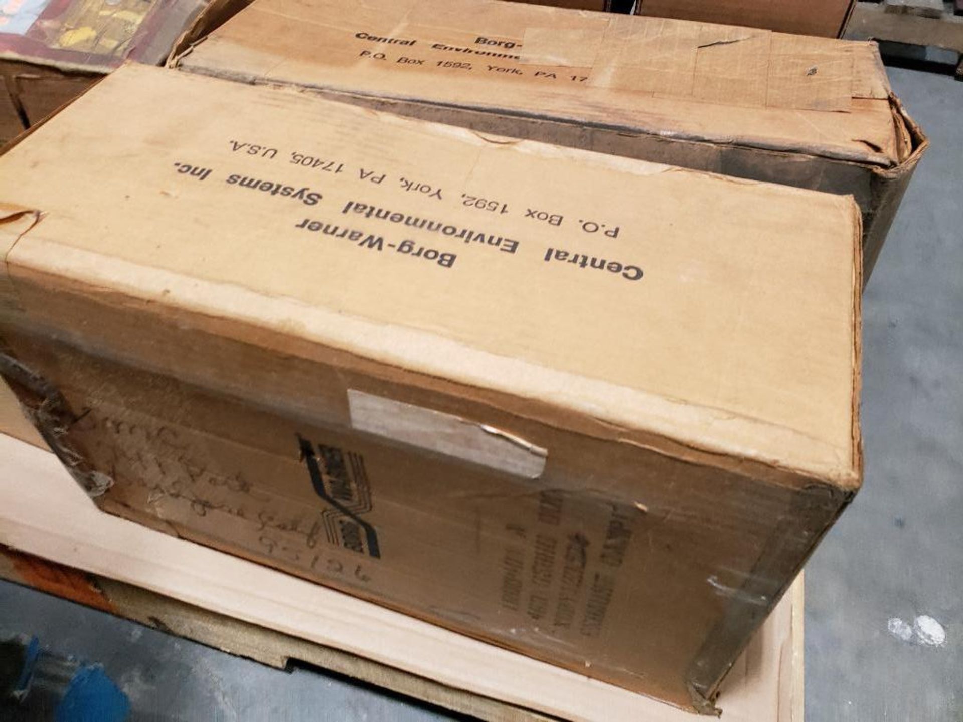Pallet of assorted parts and hardware. - Image 2 of 19