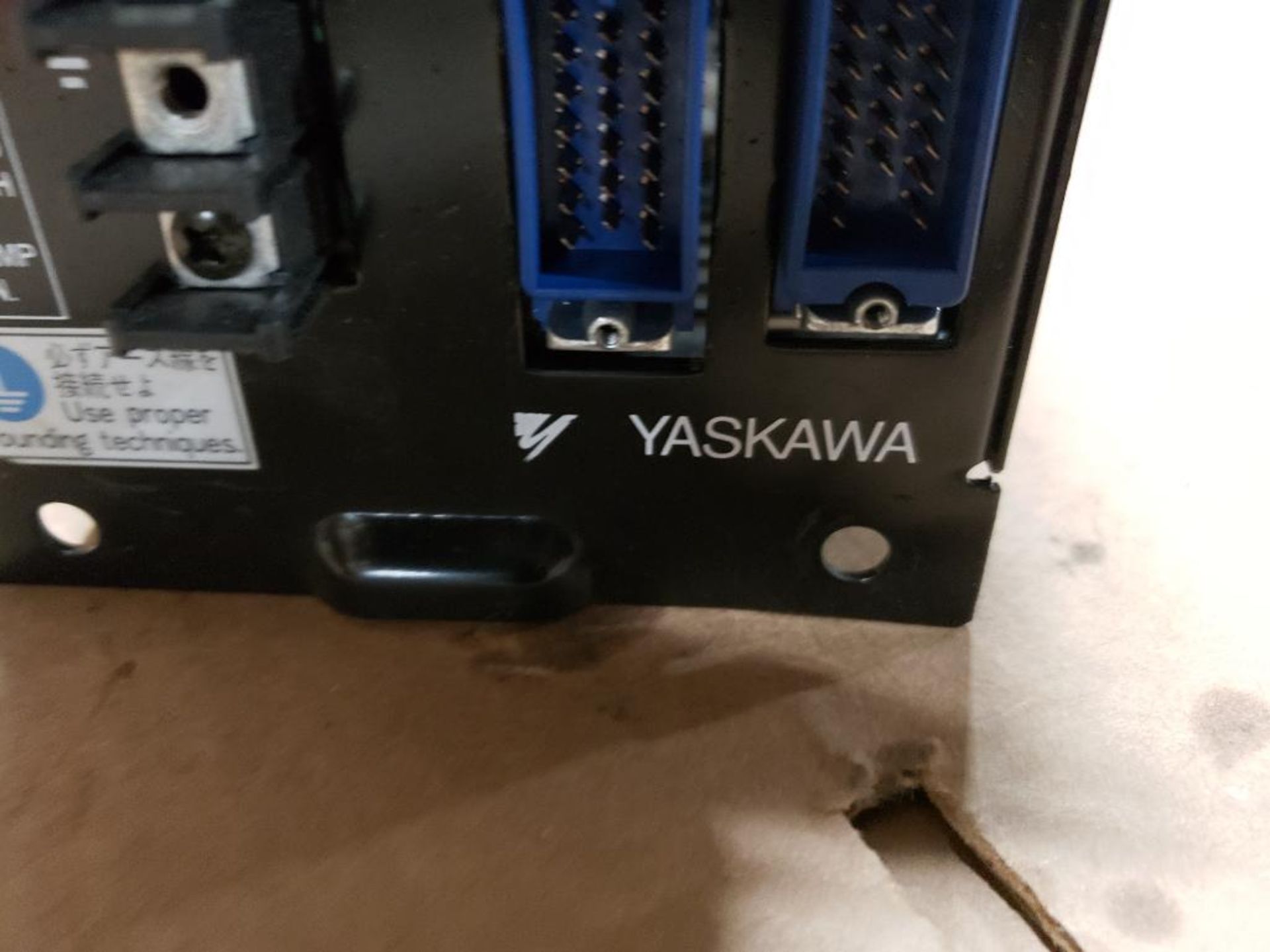 Yaskawa servopack drive. Part number CACR-HR01BAB12Y50. - Image 2 of 4