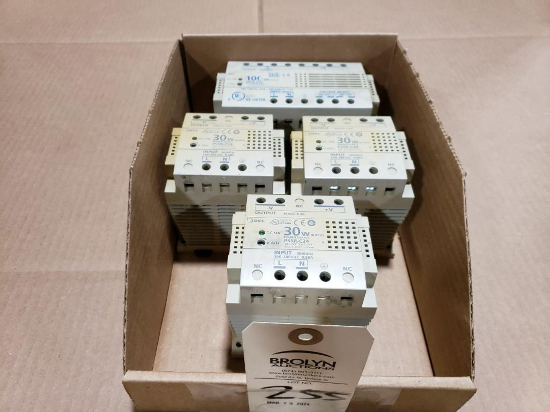 Qty 4 - Assorted Idec power supplies.