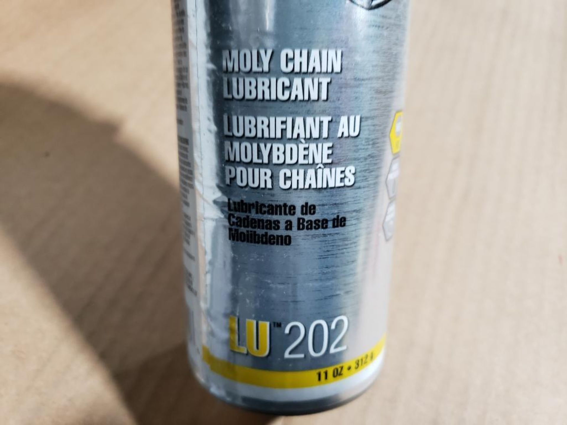 Qty 18 LU 202 moly chain lubricant. For a 15 fee this lot can be