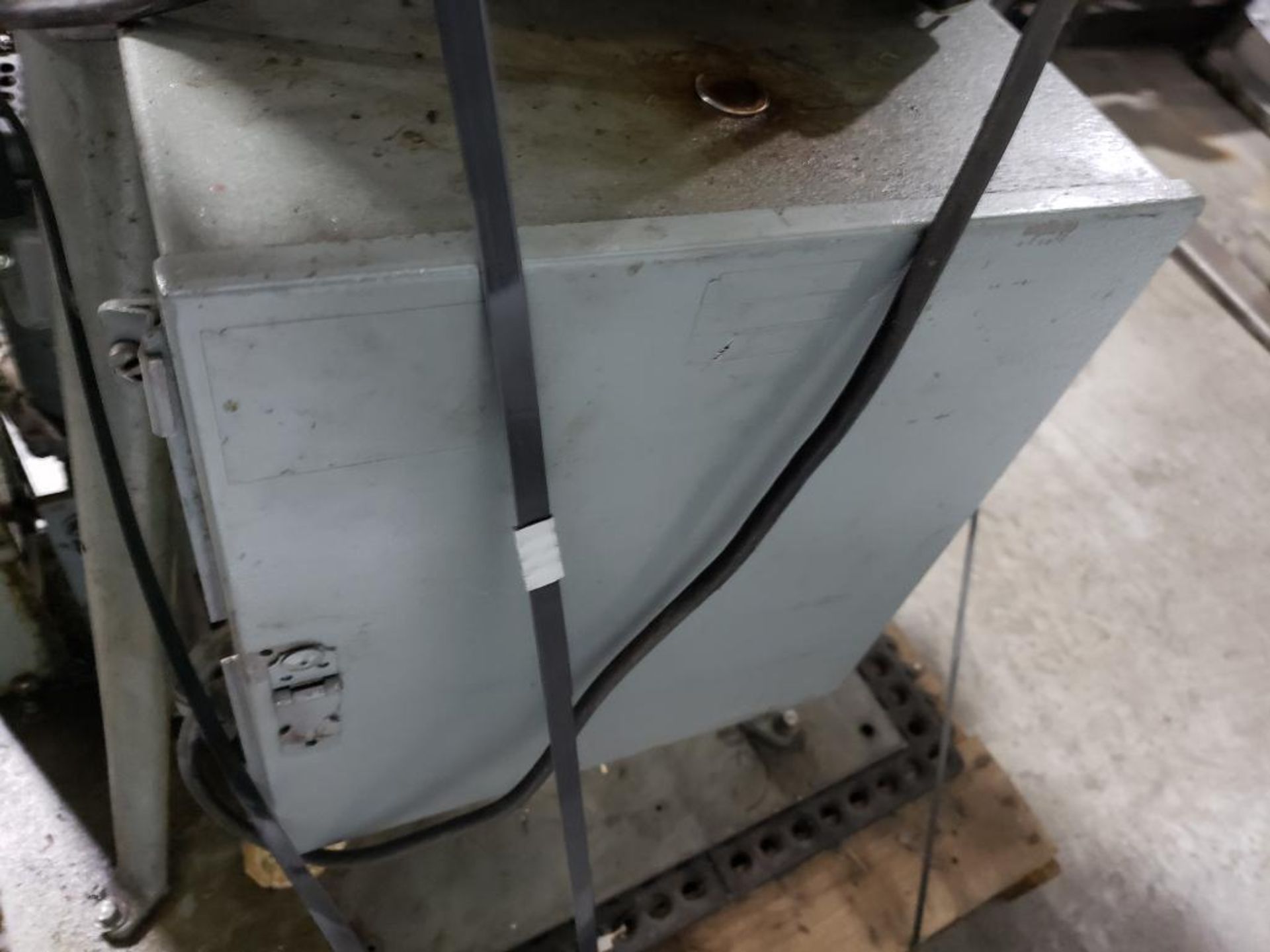 New England Butt vertical wire harness braiding machine. - Bild 11 aus 27