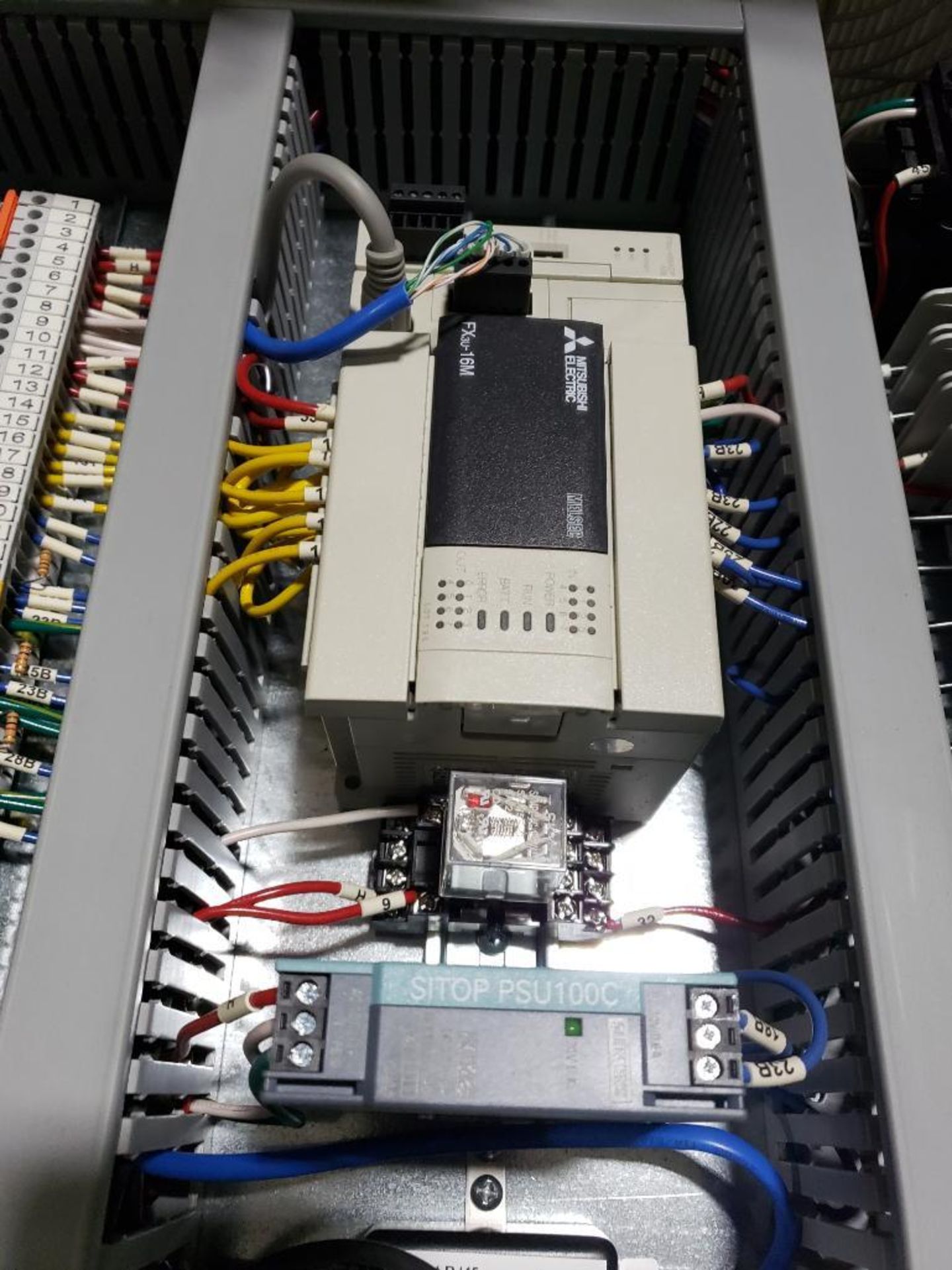 SyncroFlo pumping systems control panel with motor. - Image 10 of 13