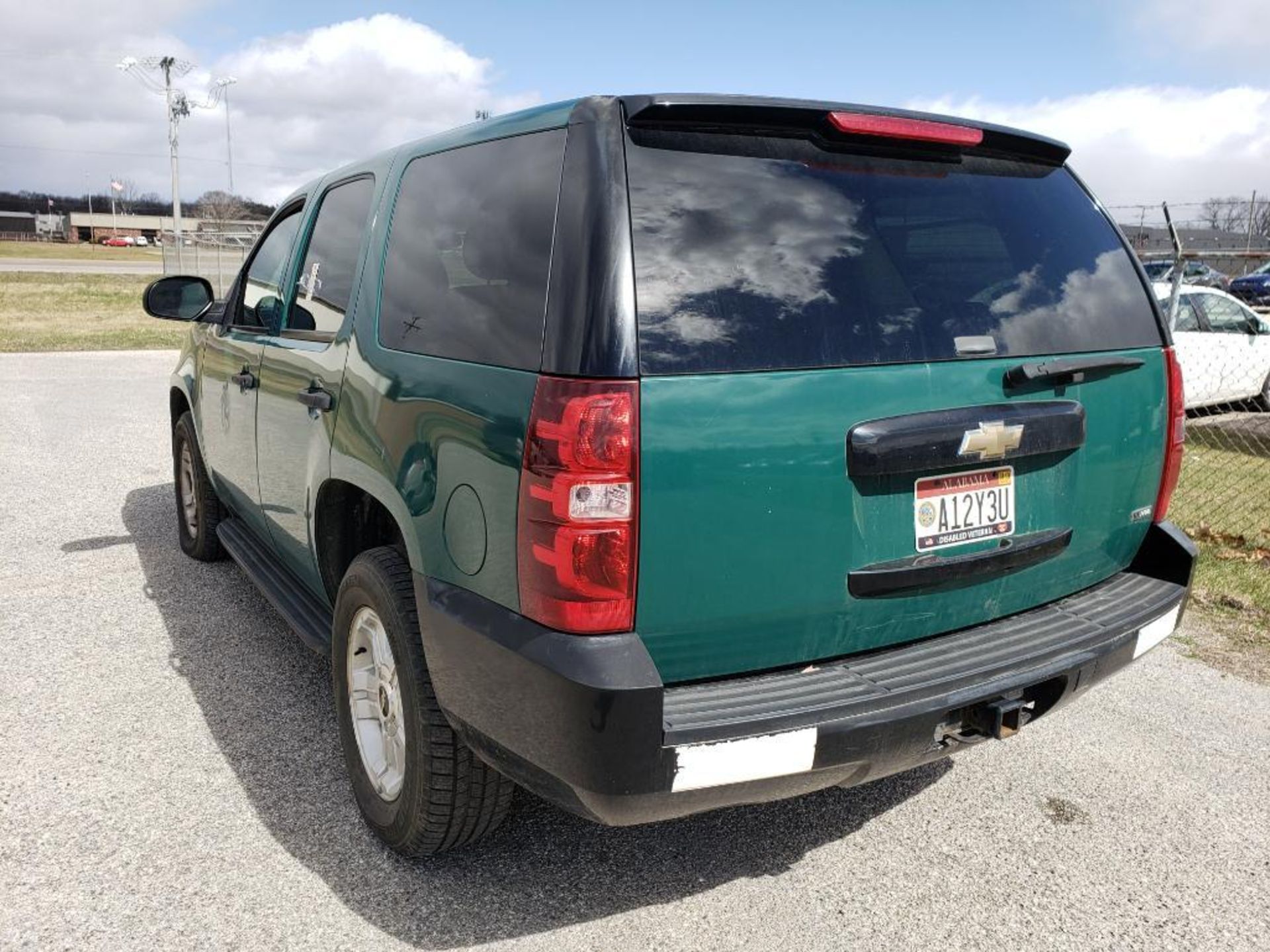 2007 Chevrolet Tahoe. 4WD. 5.3liter V8. Automatic transmission. - Image 8 of 45