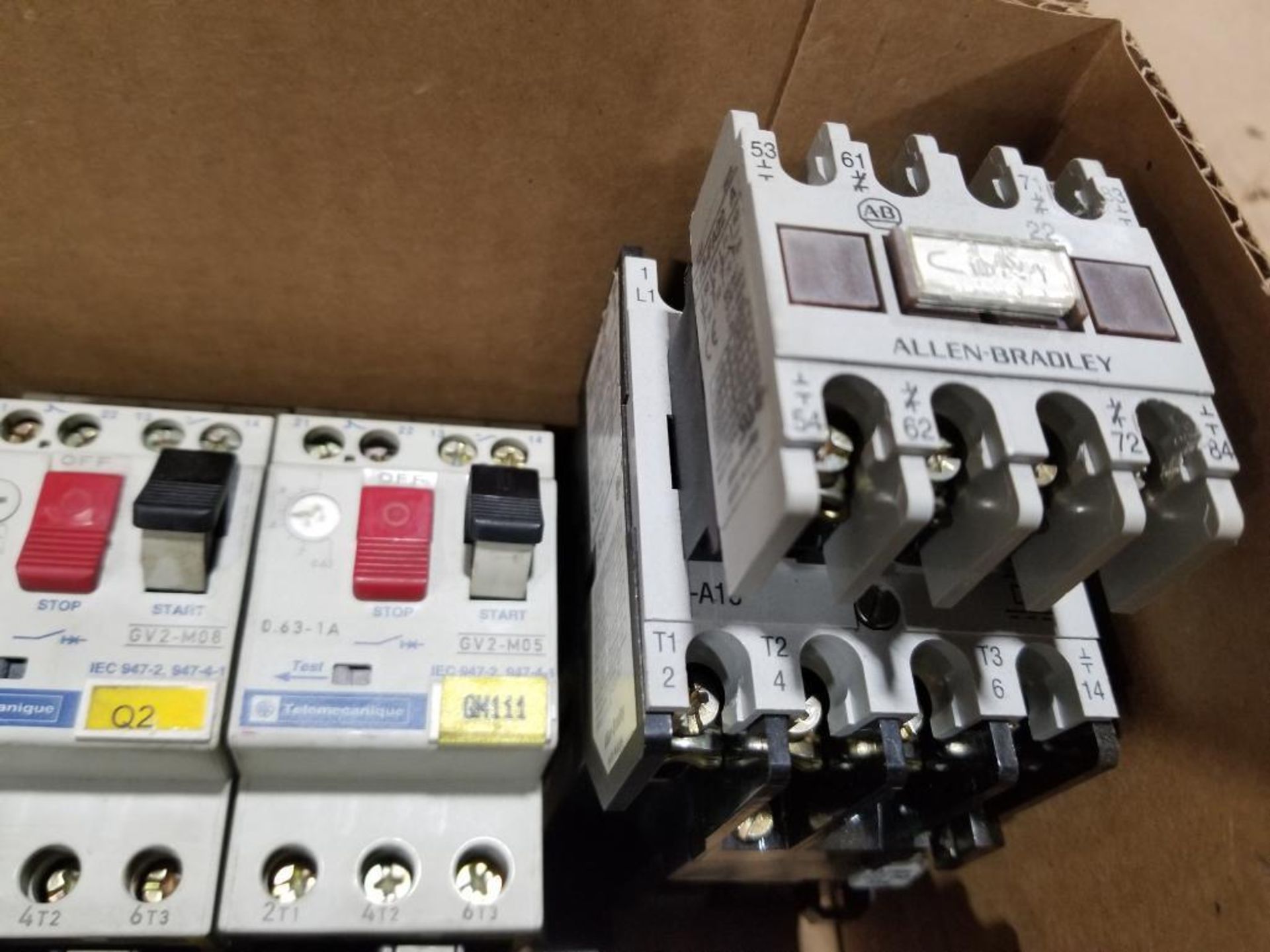 Large assortment of contactors. - Image 4 of 12