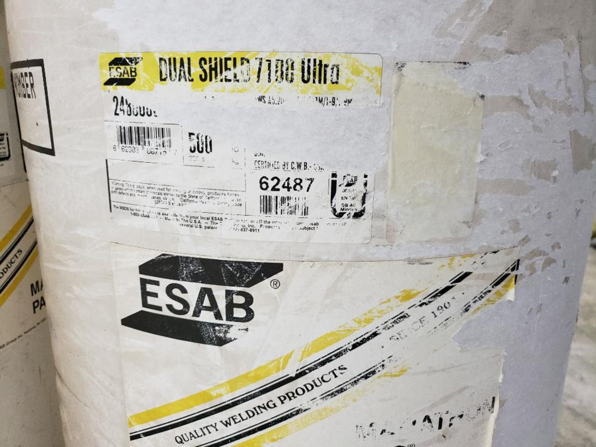 500lbs Esab dual shield 7100 Ultra welding wire. 1/16in. Part number 248000598. - Image 2 of 3