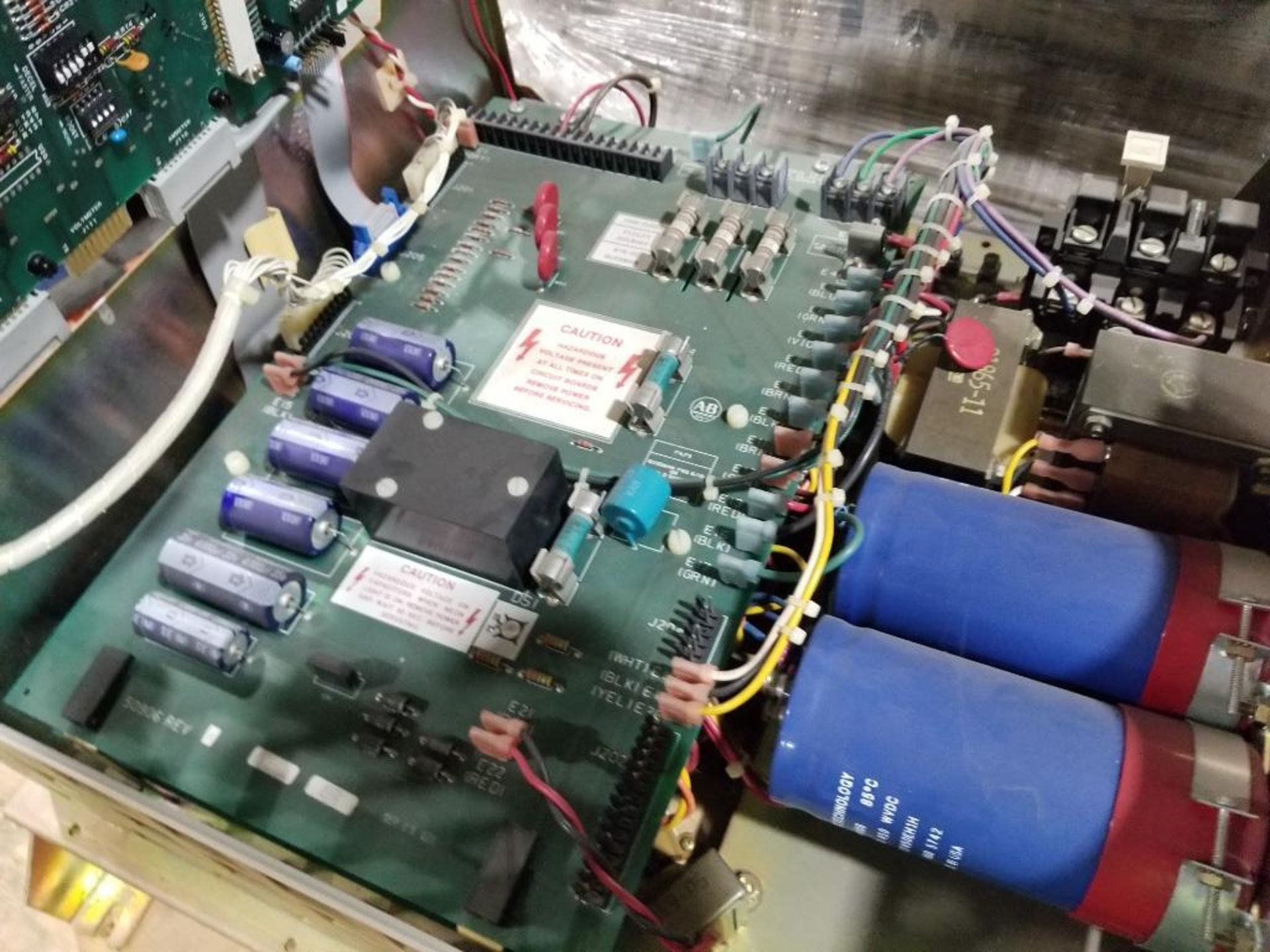 Allen Bradley adjustable frequency motor drive. Catalog 1334-EOB-A3-E-N4-T3-W3. - Image 5 of 9