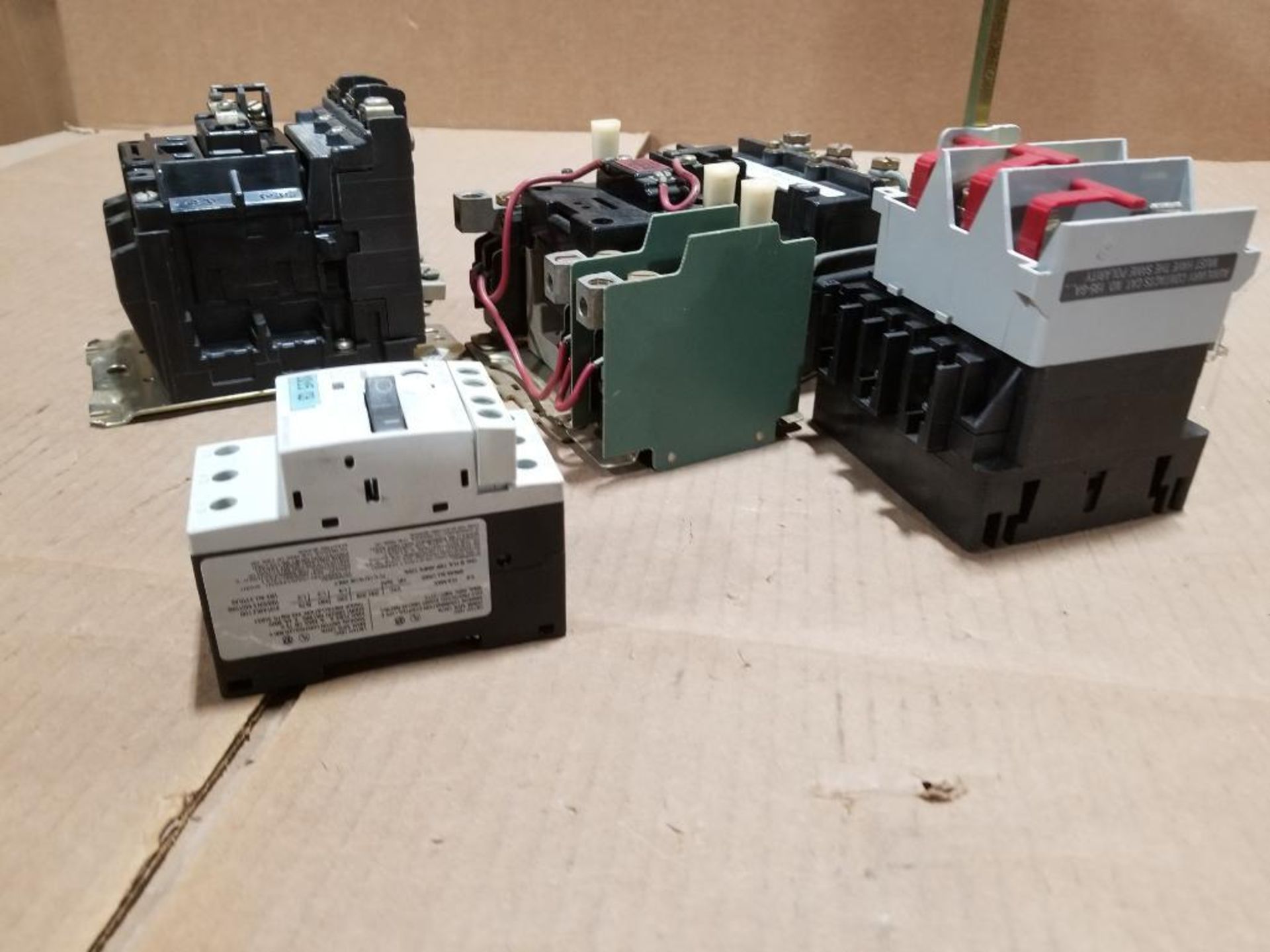 Assorted electrical. Siemens, Allen Bradley. - Image 9 of 9