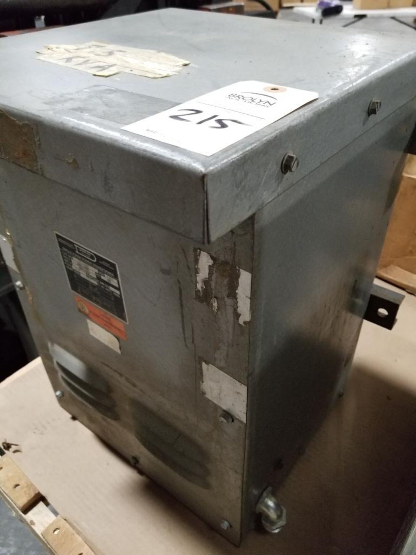 Dongan 1PH power transformer. 7.5 KVA, Cat. No. 61-1060. - Image 3 of 3