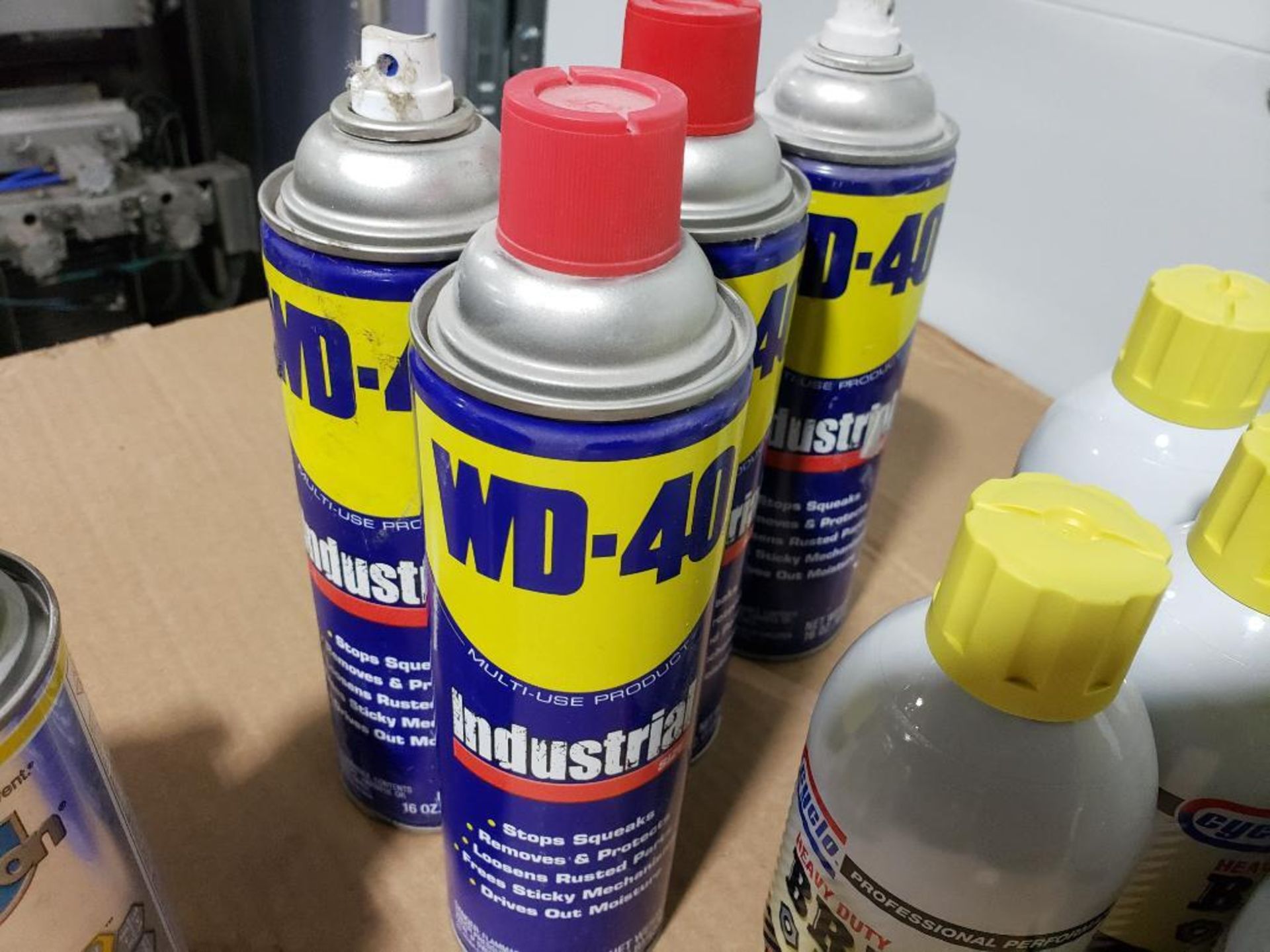 Large assortment of lubricants. - Image 4 of 6