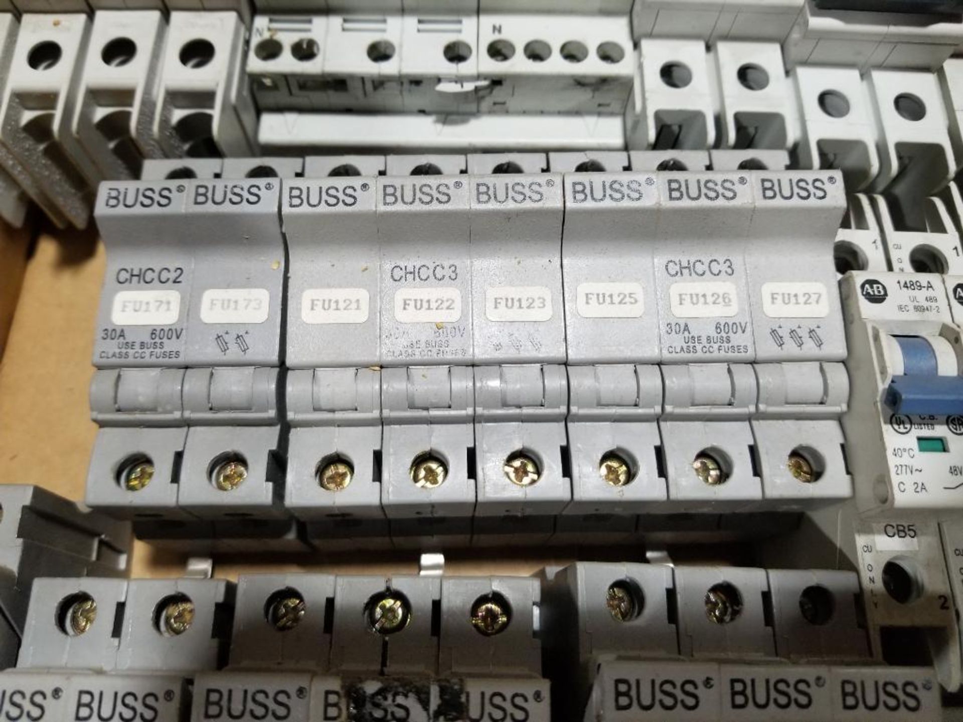 Large assortment of breakers and fuse holders. - Image 6 of 10