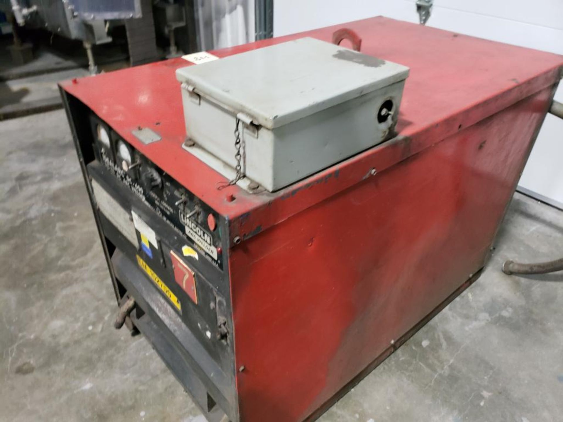 Lincoln Idealarc DC Arc Welder. Model DC-600. 220-230/440-460v 3 phase. - Image 3 of 4