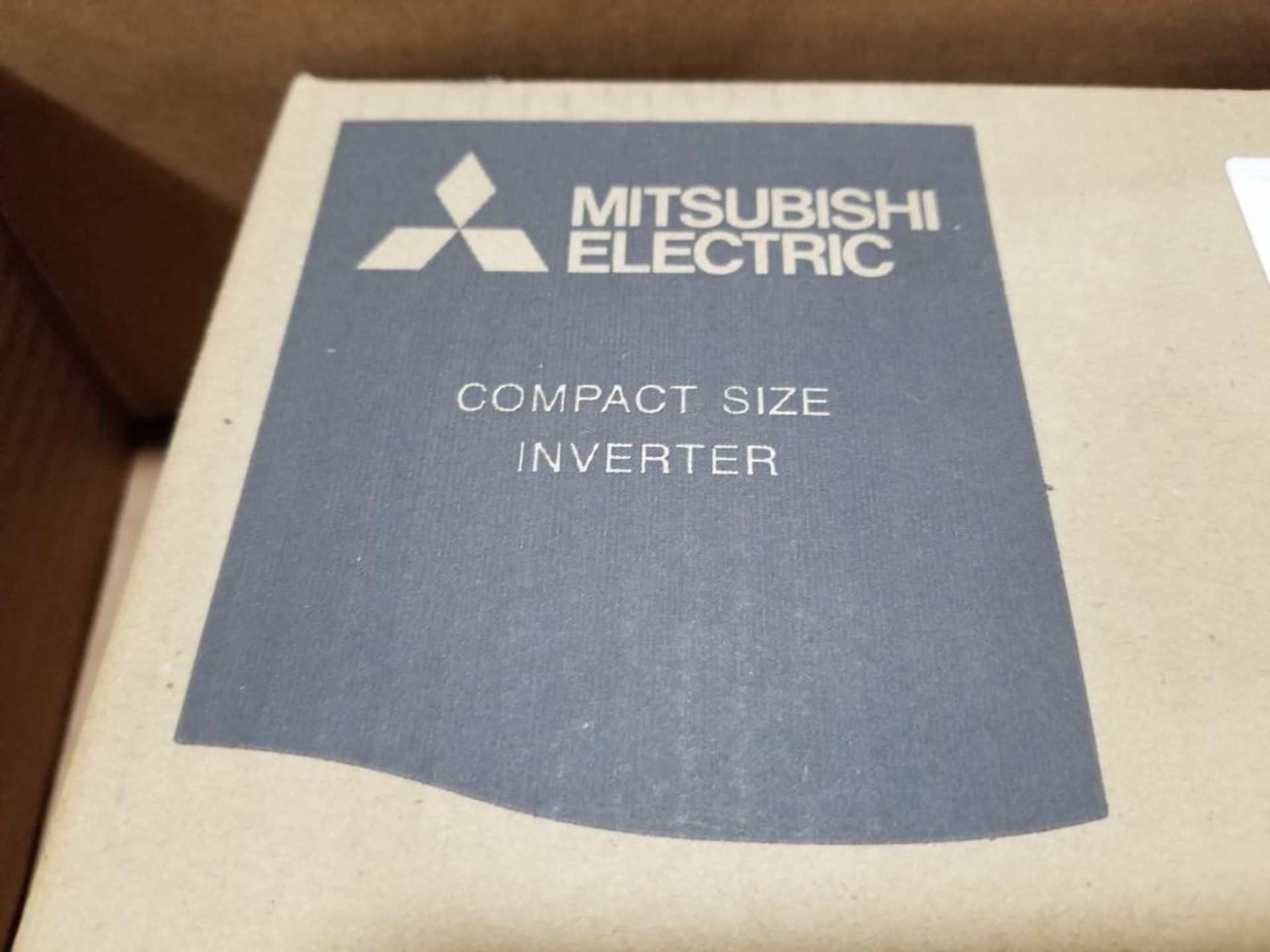 MItsubishi compact size inverter. Part number FR-D720-042-W1. - Image 3 of 5