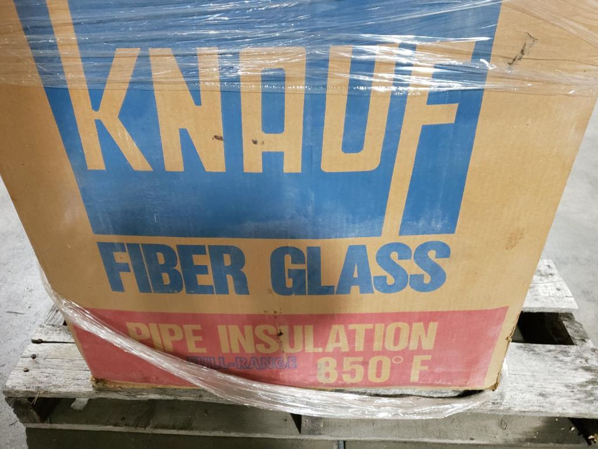 Large qty of Knauf fiberglass pipe insulation sections. Full range up to 850 degrees. - Image 5 of 6