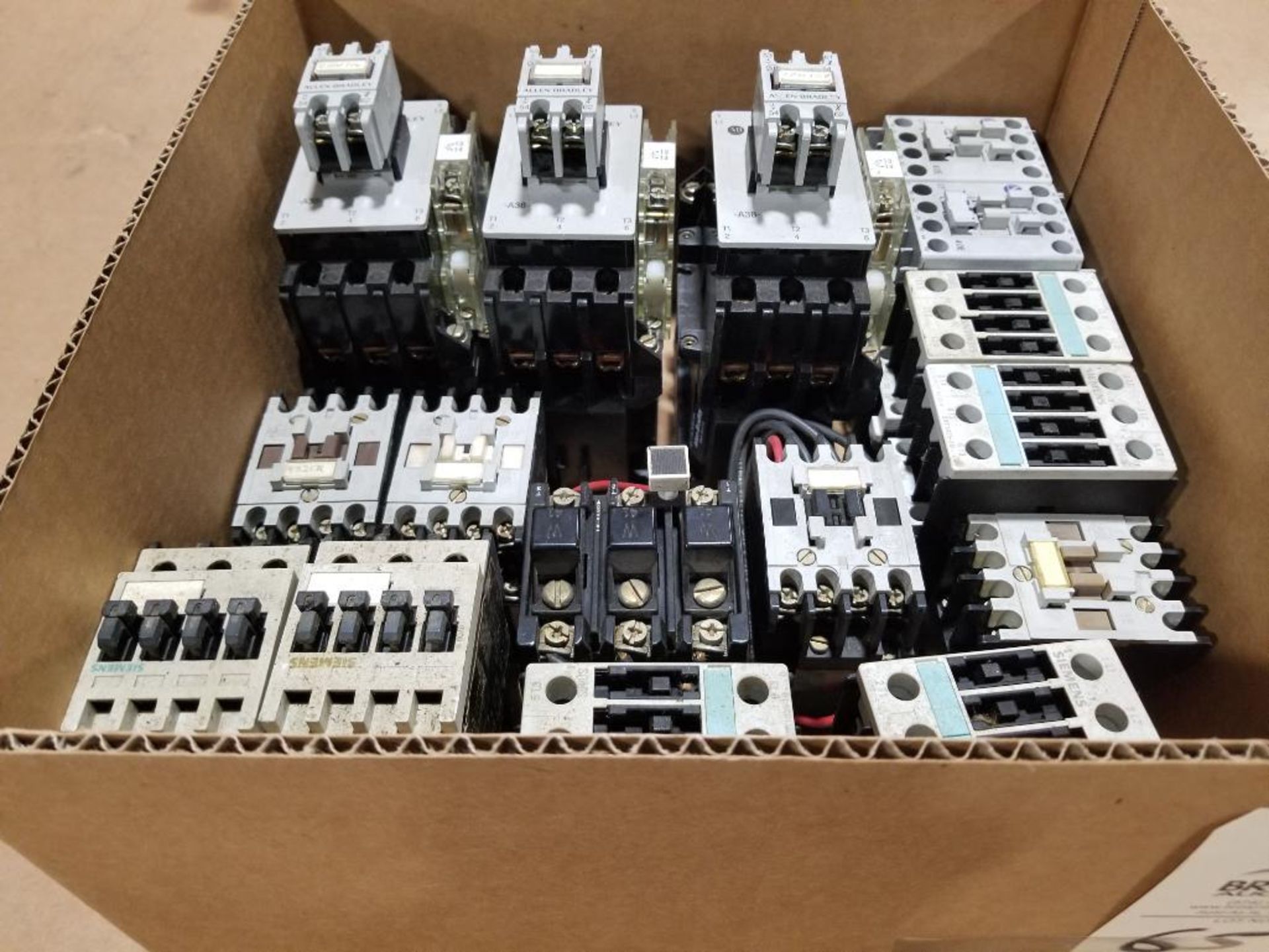 Large assortment of contactors. - Image 9 of 11