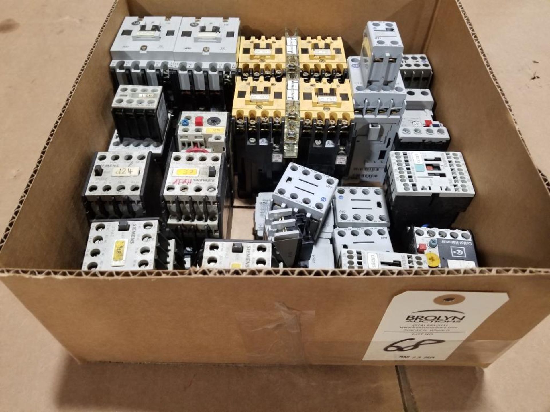 Large assortment of contactors. - Image 10 of 10