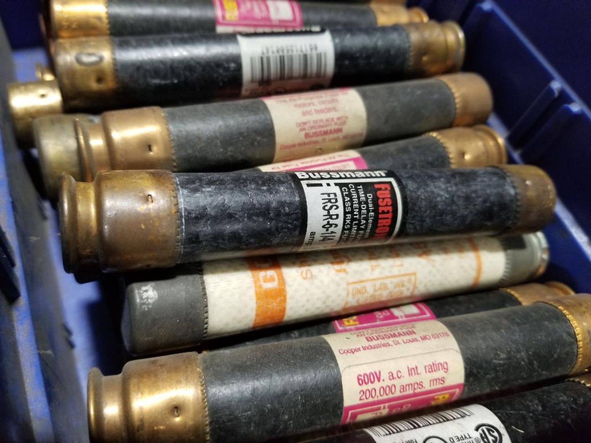 Large assortment of fuses and fuse holders. - Image 11 of 17