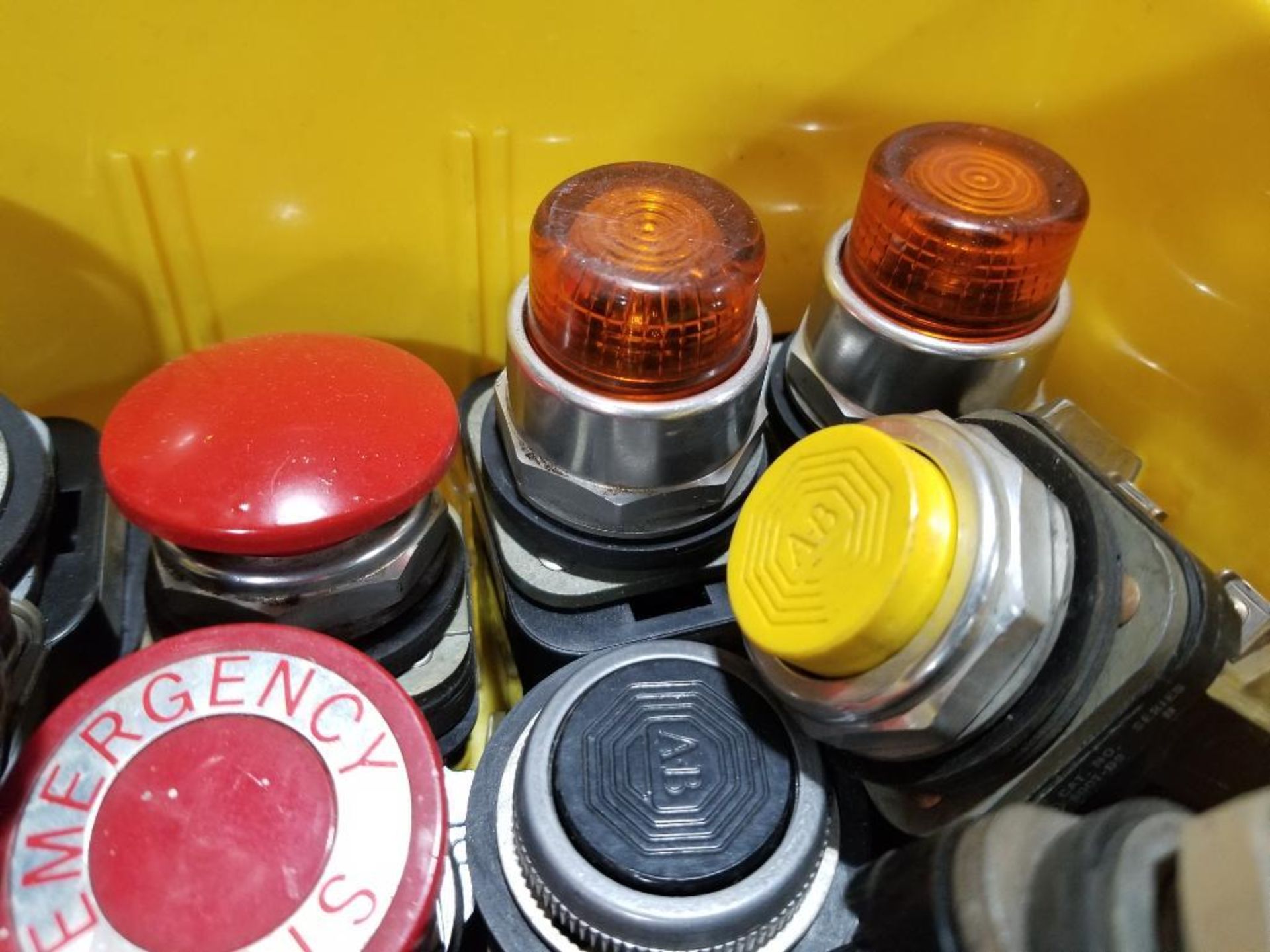 Large assortment of push buttons and pilot lights. - Image 7 of 8