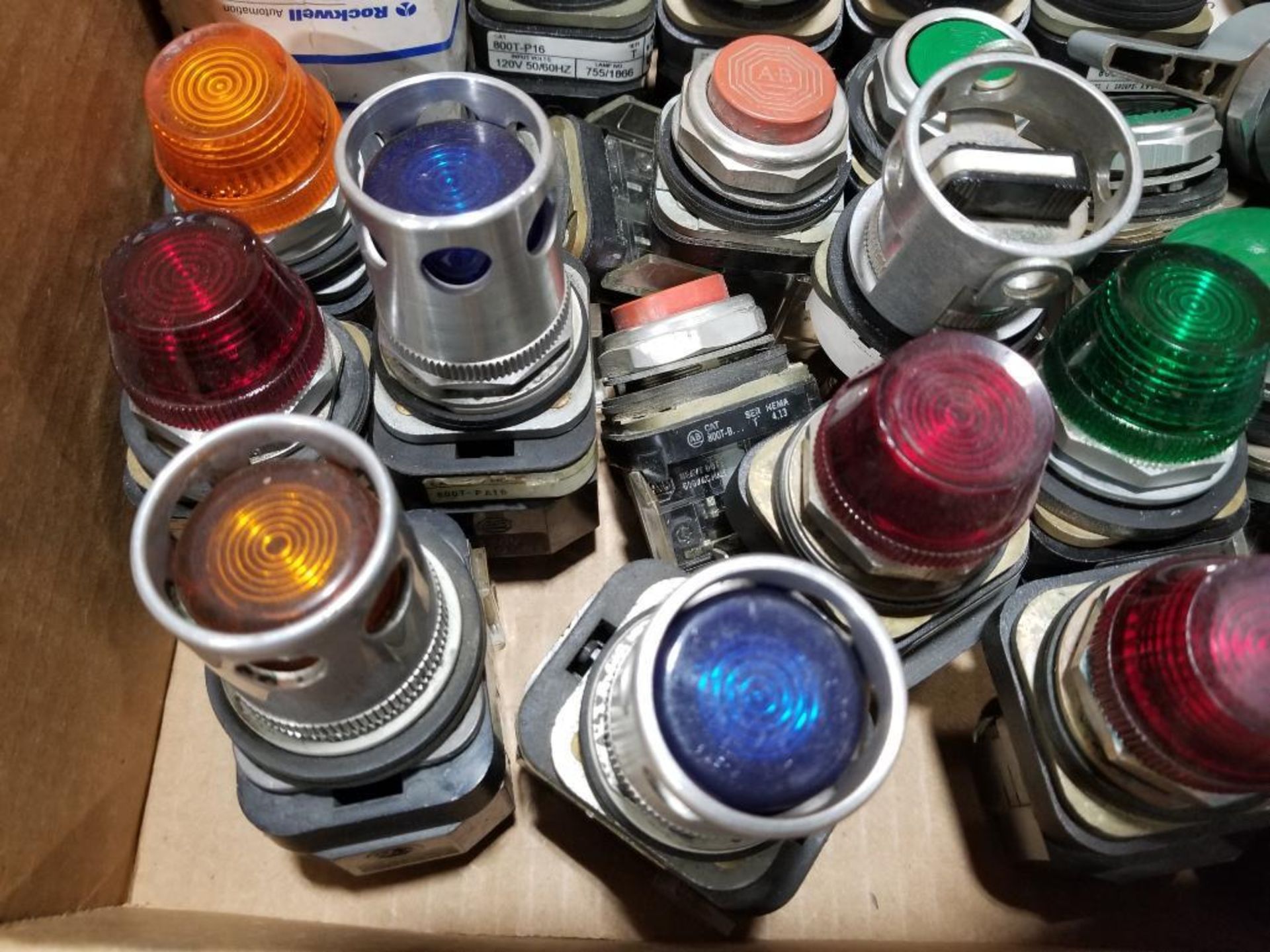 Large assortment of push buttons and pilot lights. - Image 9 of 11