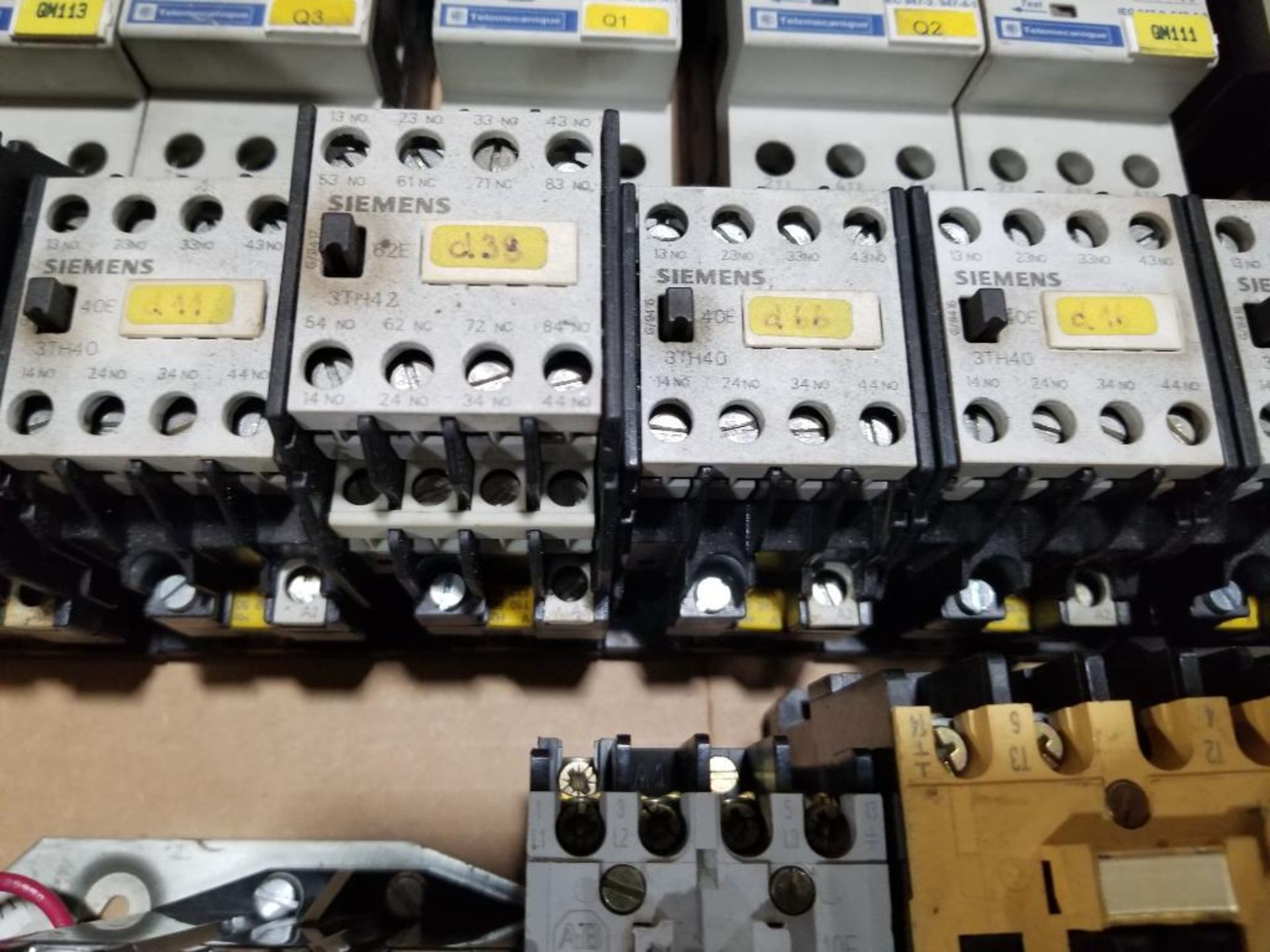 Large assortment of contactors. - Image 7 of 12