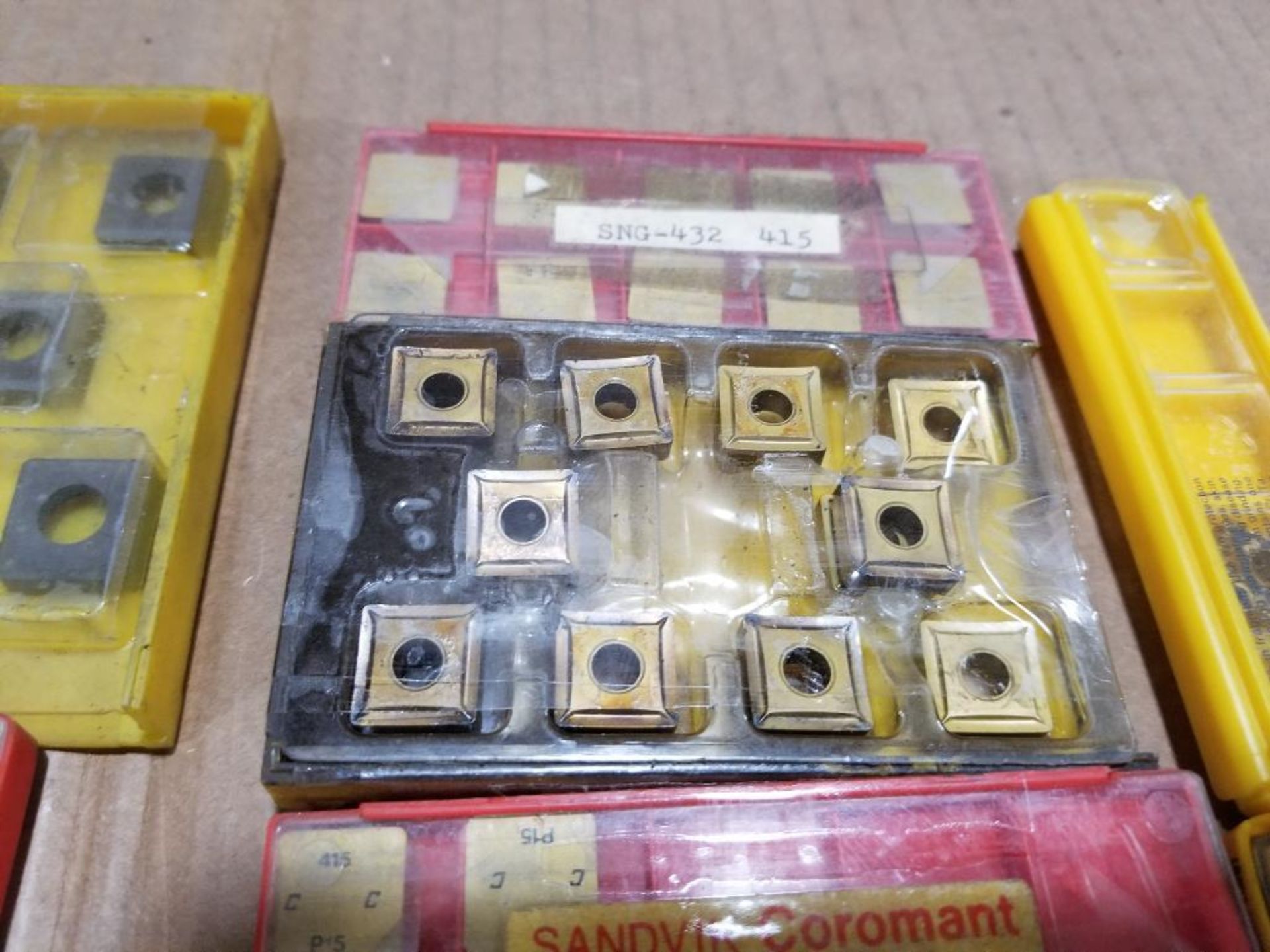 Assorted carbide inserts. - Image 7 of 12