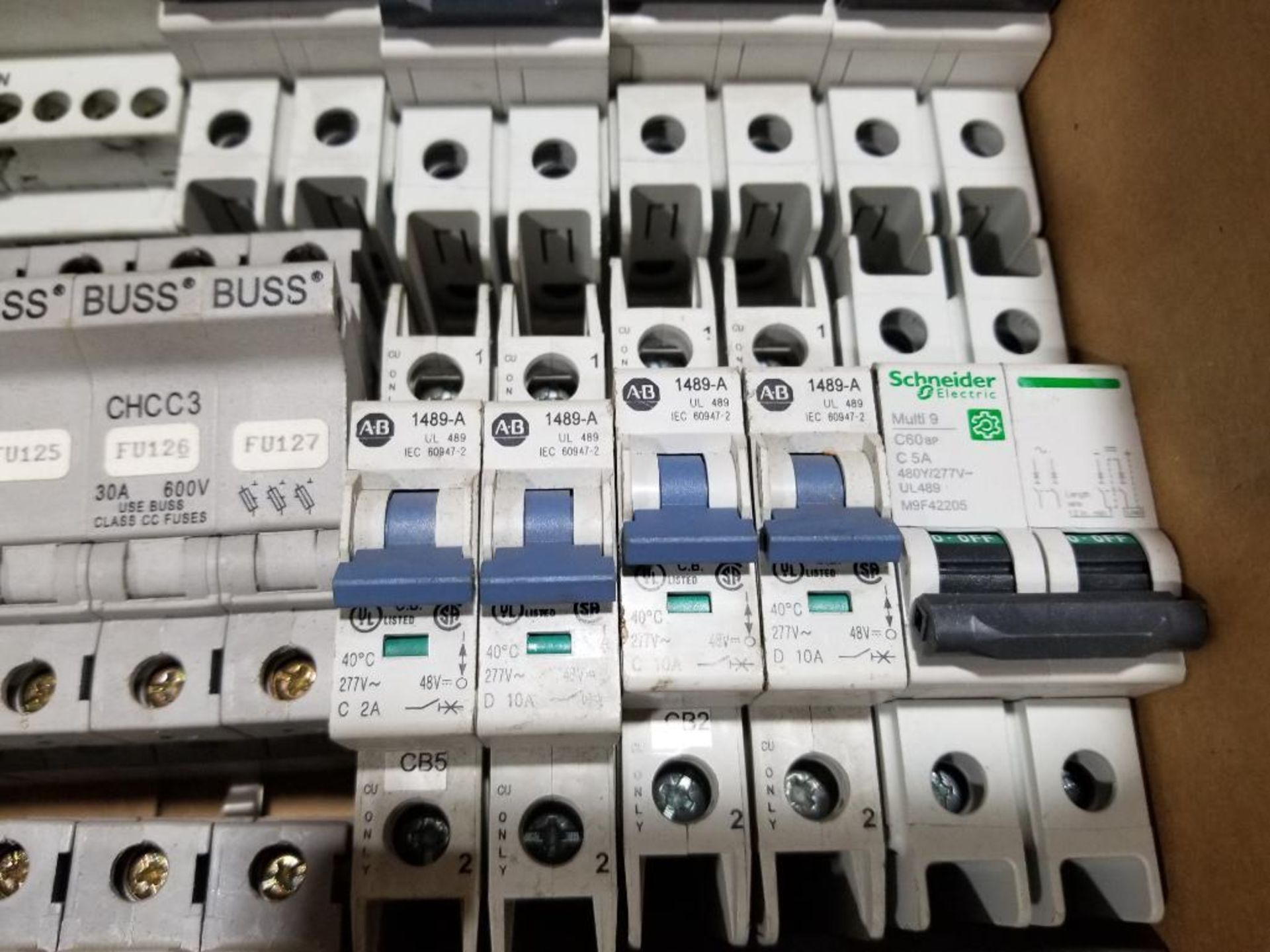 Large assortment of breakers and fuse holders. - Image 4 of 10