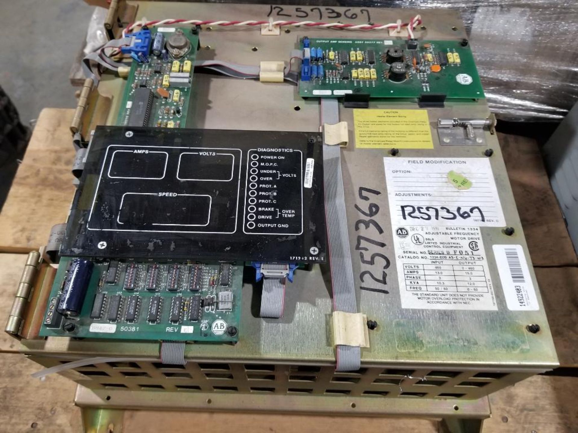 Allen Bradley adjustable frequency motor drive. Catalog 1334-EOB-A3-E-N4-T3-W3.