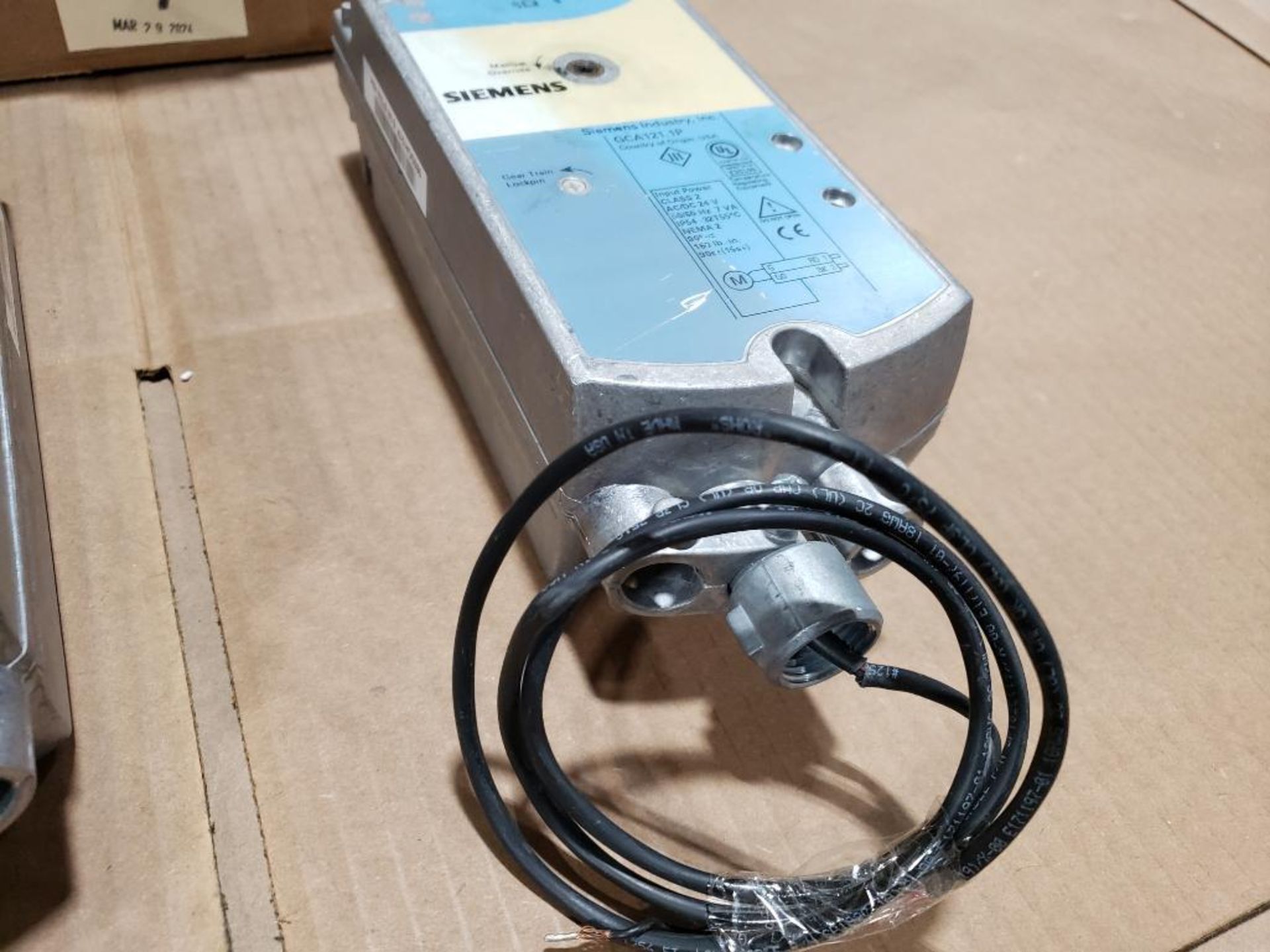 Qty 2 - Siemens actuator. Part number GCA121-1P. - Image 4 of 5