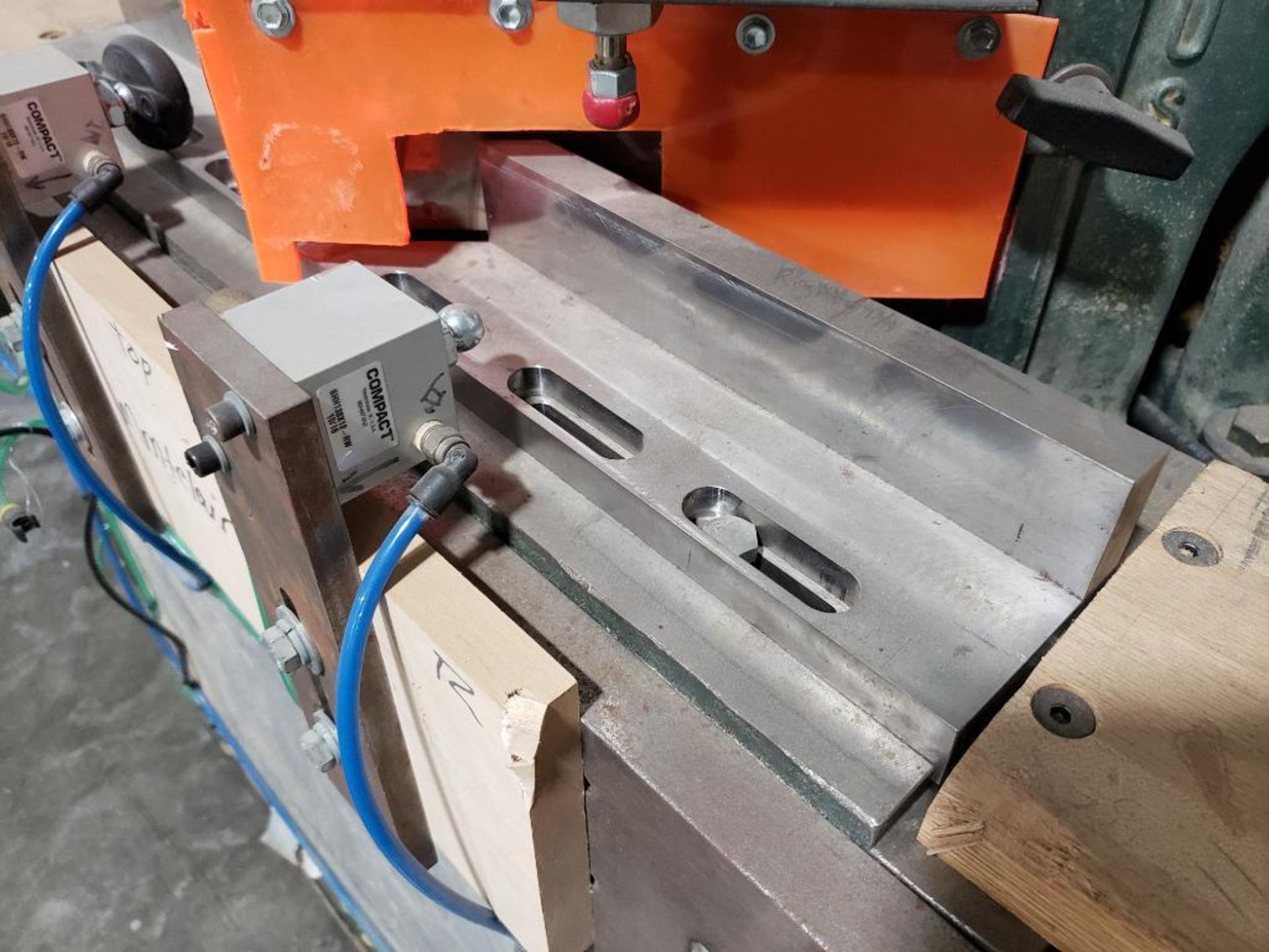 1/2hp Pistorius 90 degree bevel saw. 208-230/460v 3 phase. - Image 7 of 8