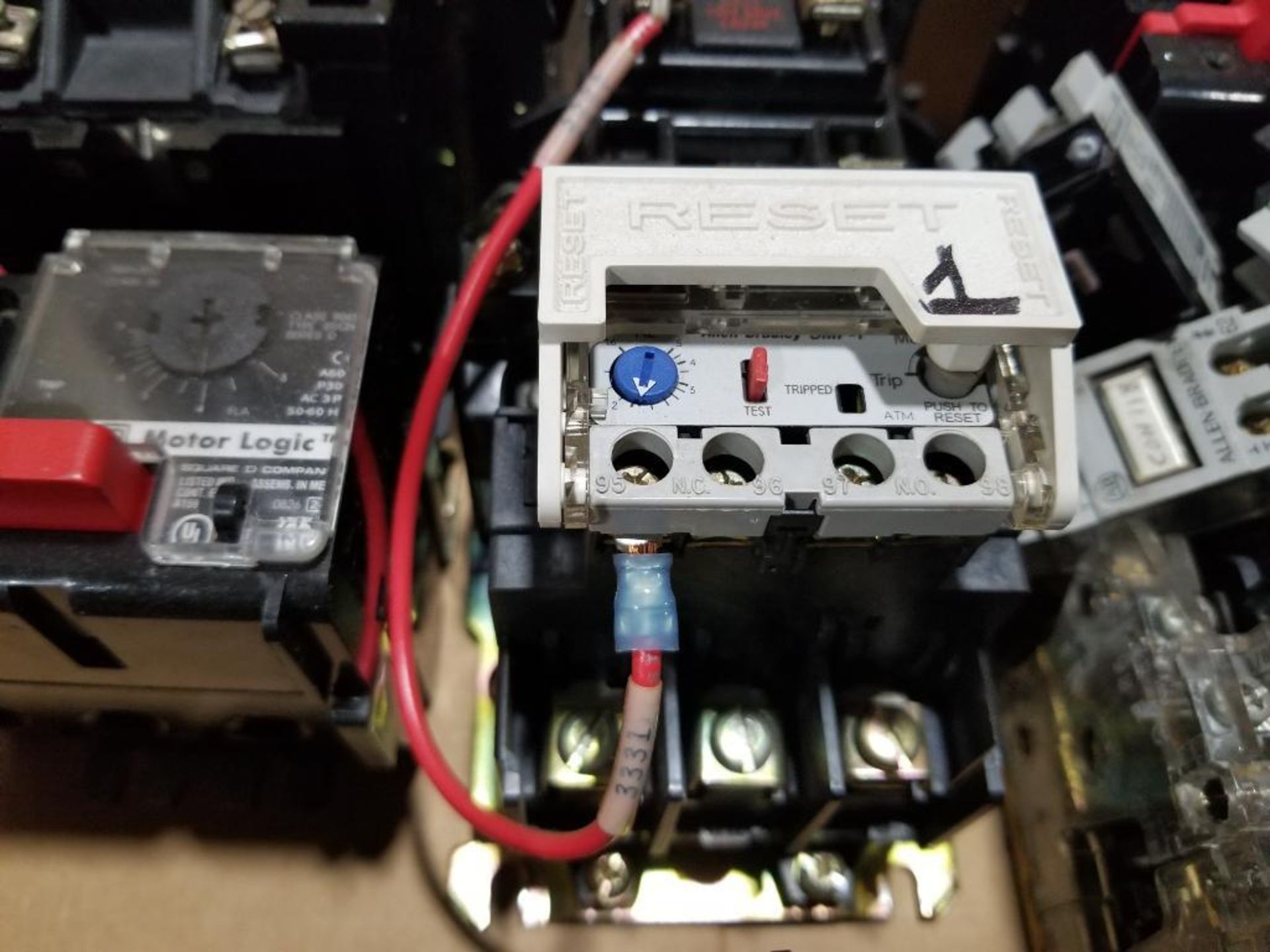 Assorted contactors and electrical. - Bild 6 aus 11