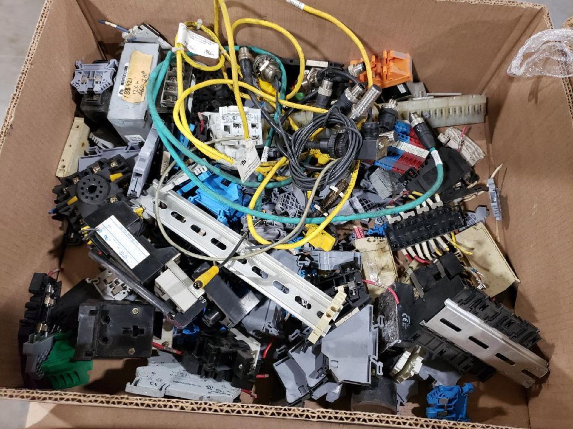 Pallet of assorted parts and electrical. - Image 10 of 14