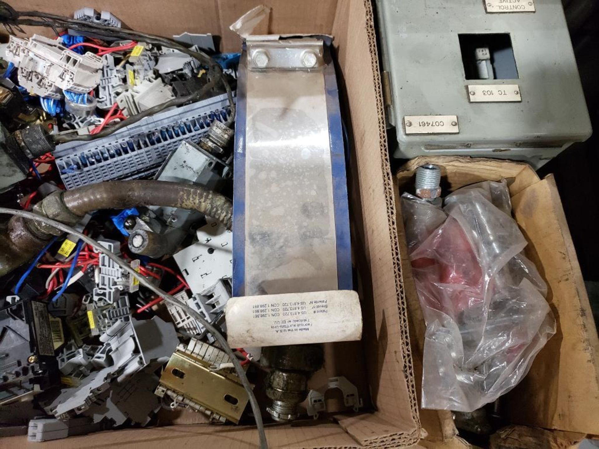 Pallet of assorted parts and electrical. - Image 7 of 14