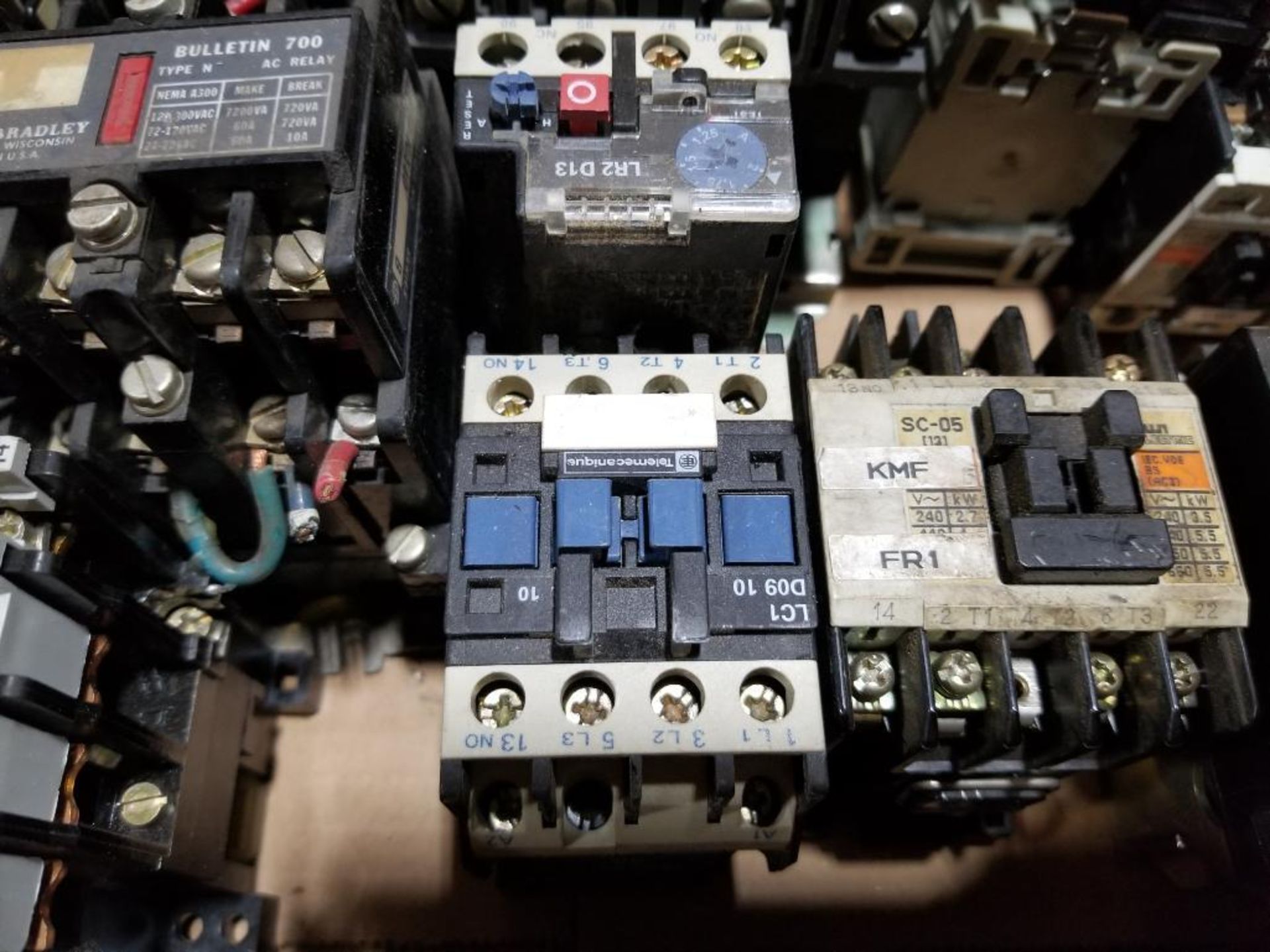 Large assortment of electrical and controls. - Image 3 of 14