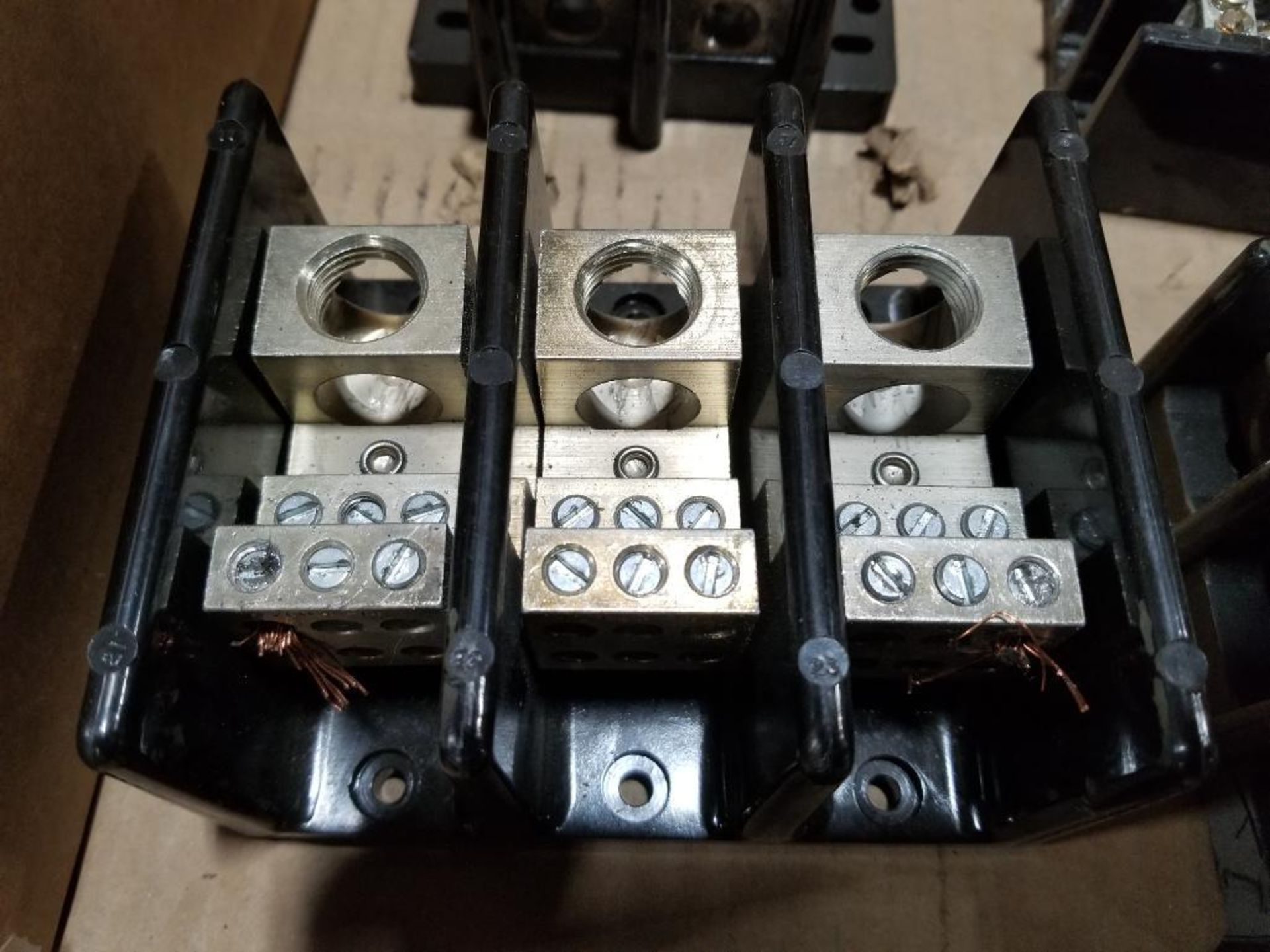 Assorted fuse holders, distribution lugs, and relays. - Image 13 of 15