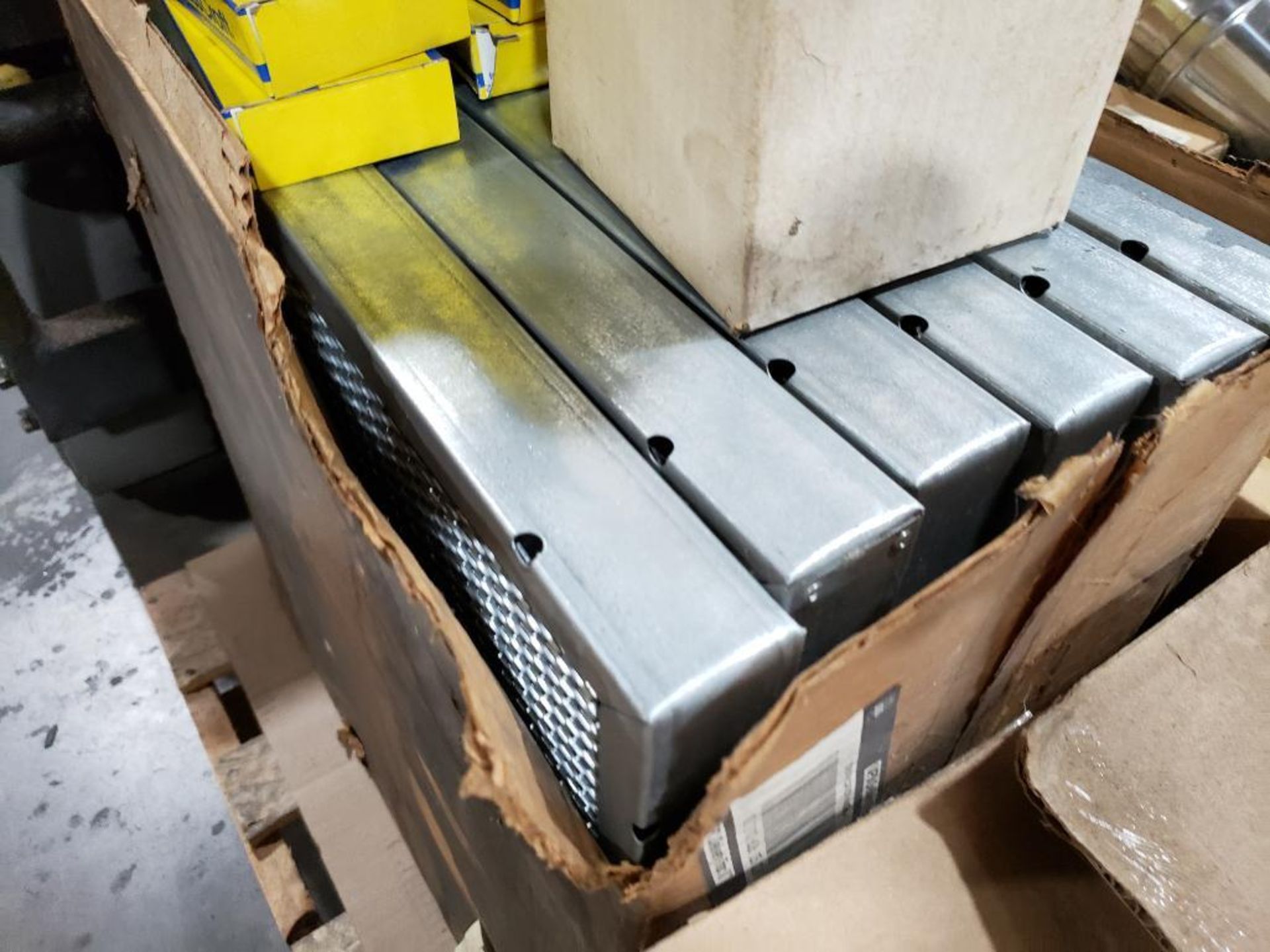 Pallet of assorted parts and hardware. - Image 12 of 15