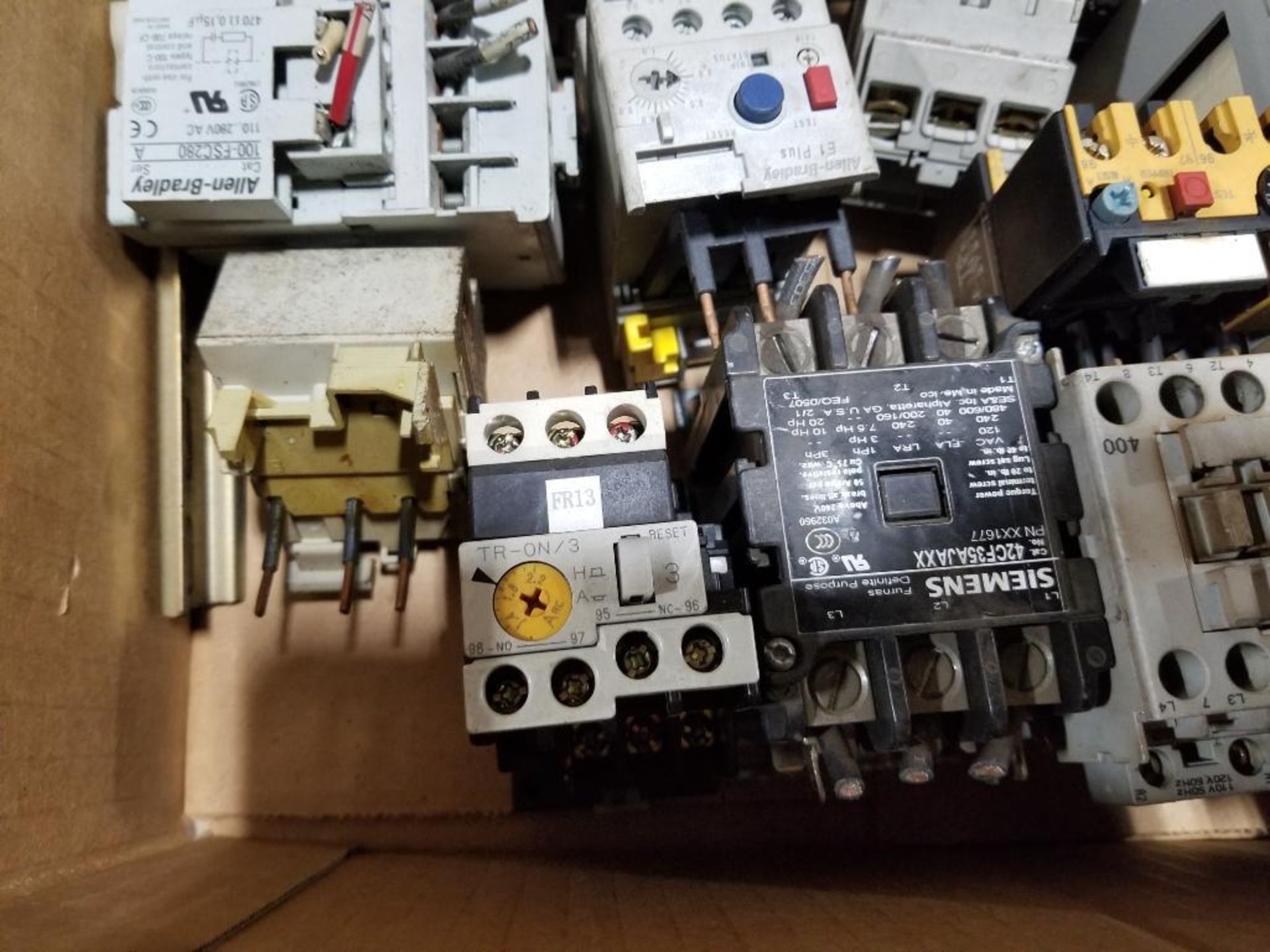 Large assortment of contactors. - Image 7 of 9