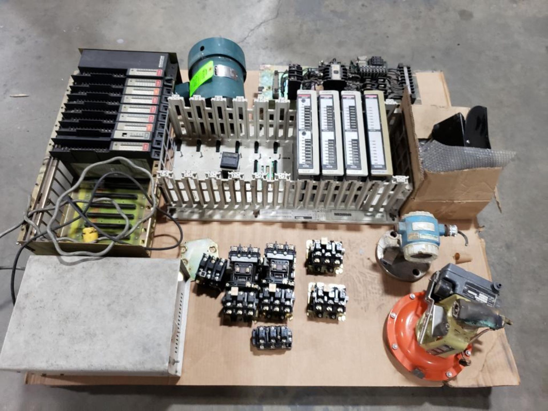 Pallet of assorted parts and electrical. - Image 14 of 16