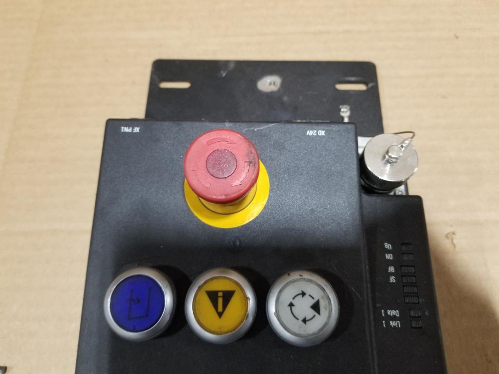 Euchner safety switch multi-code. Model MGB-L2B-PNC-117026. - Image 3 of 7