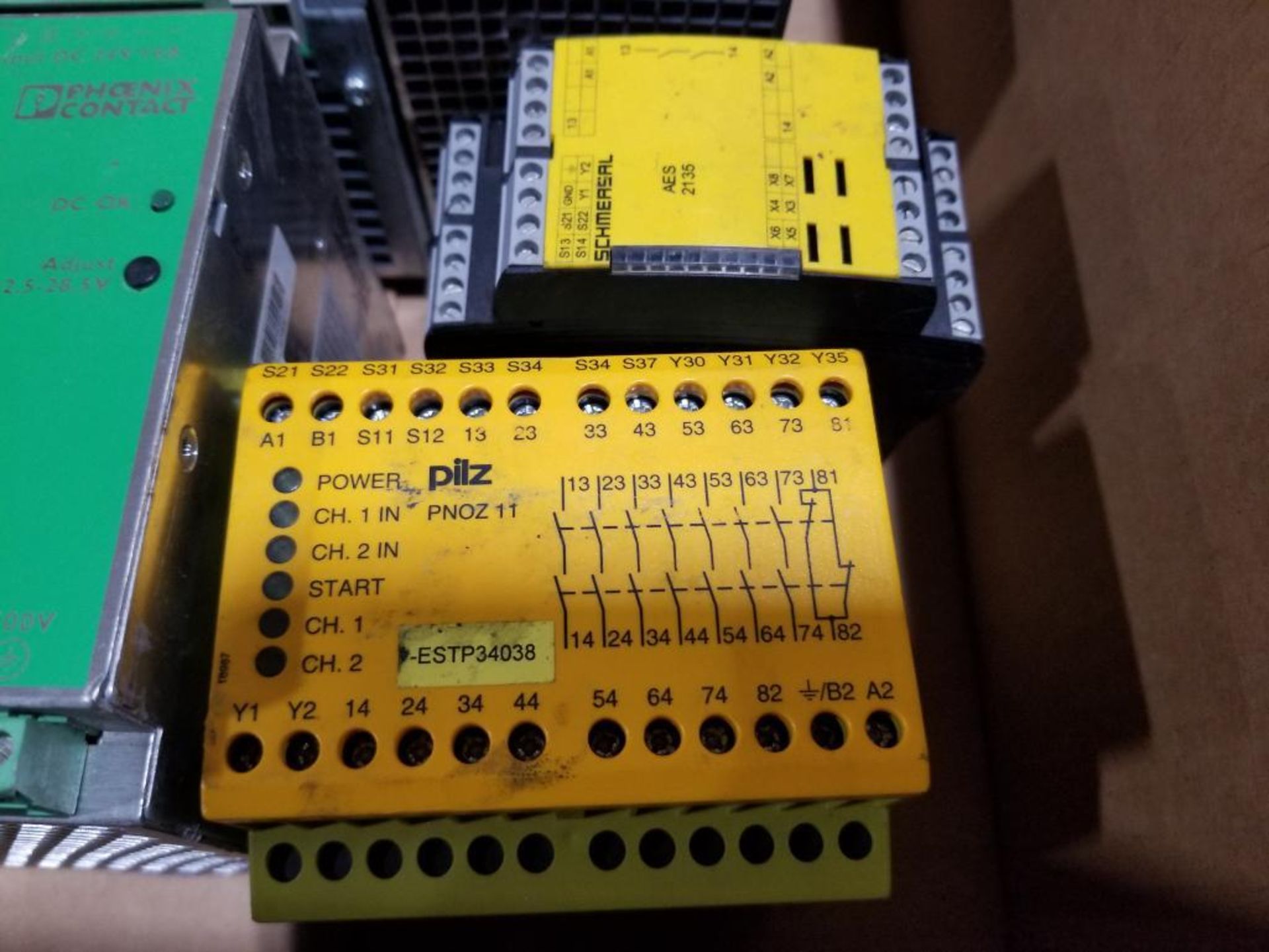 Assorted power supply and relay. Siemens, Puls, Pilz. - Image 6 of 7