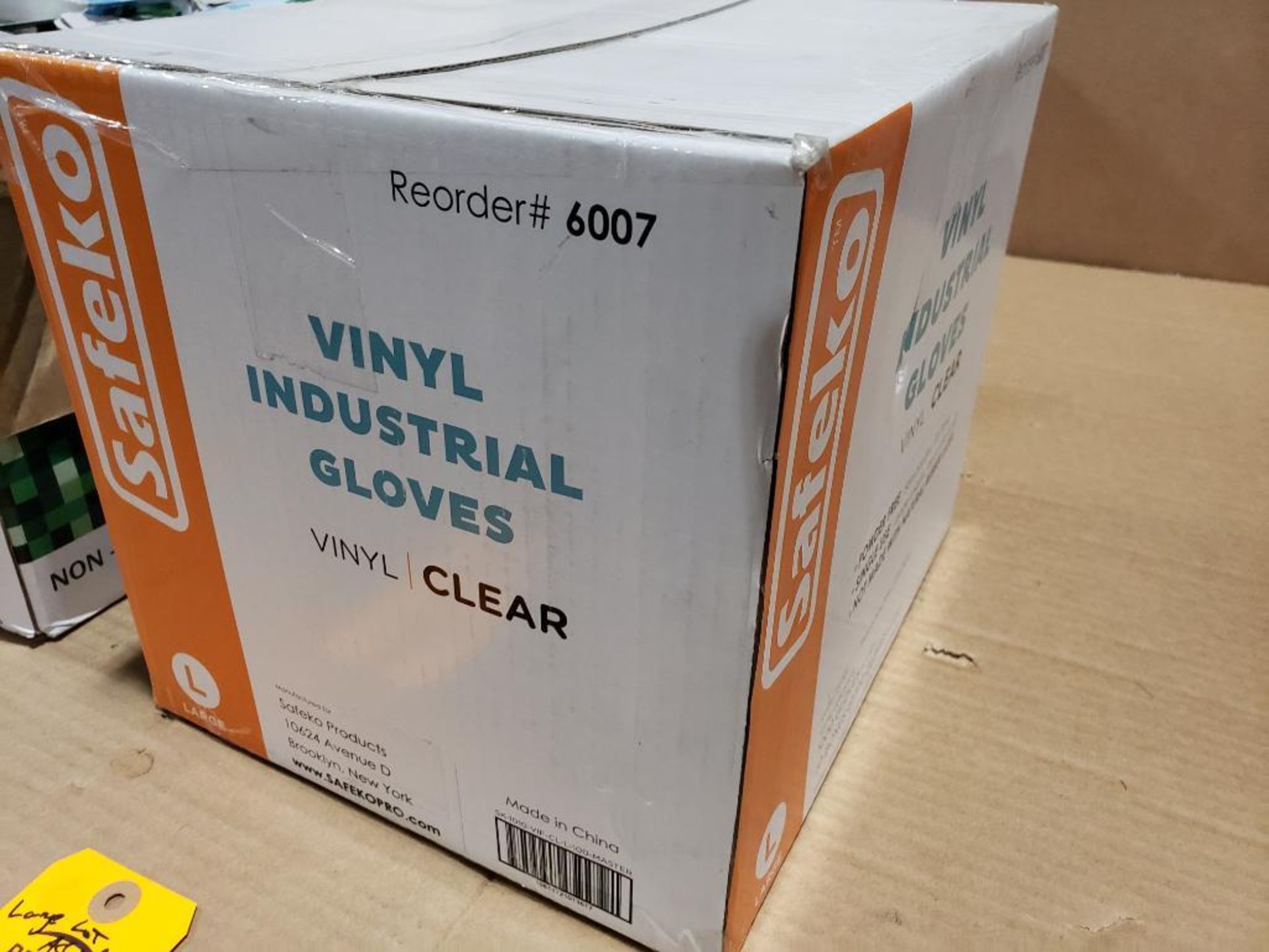 Large qty of vinyl gloves. - Image 14 of 14