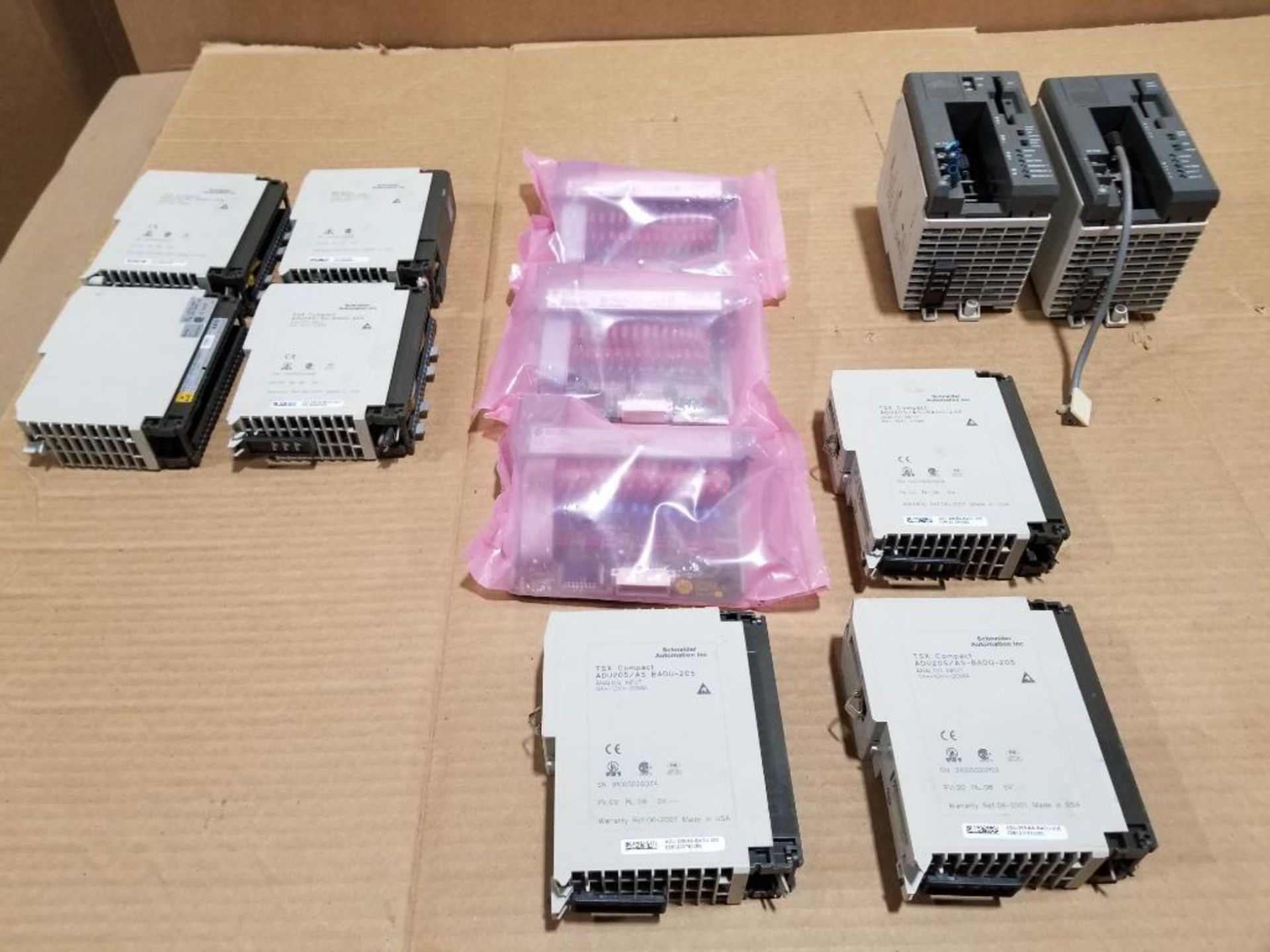 Assorted AEG Modicon PLC CPUs and cards. - Image 14 of 14